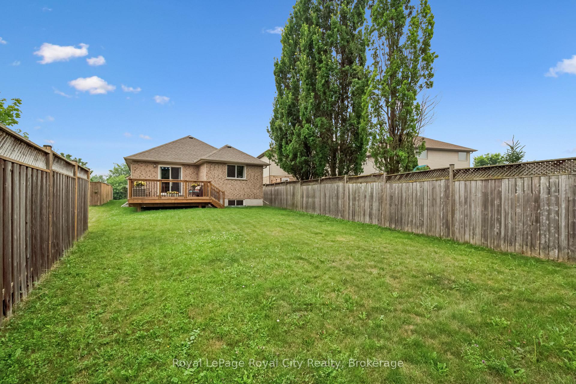 Photo 52 of 3 Marigold Drive, Guelph, Kortright Hills — HOMEH
