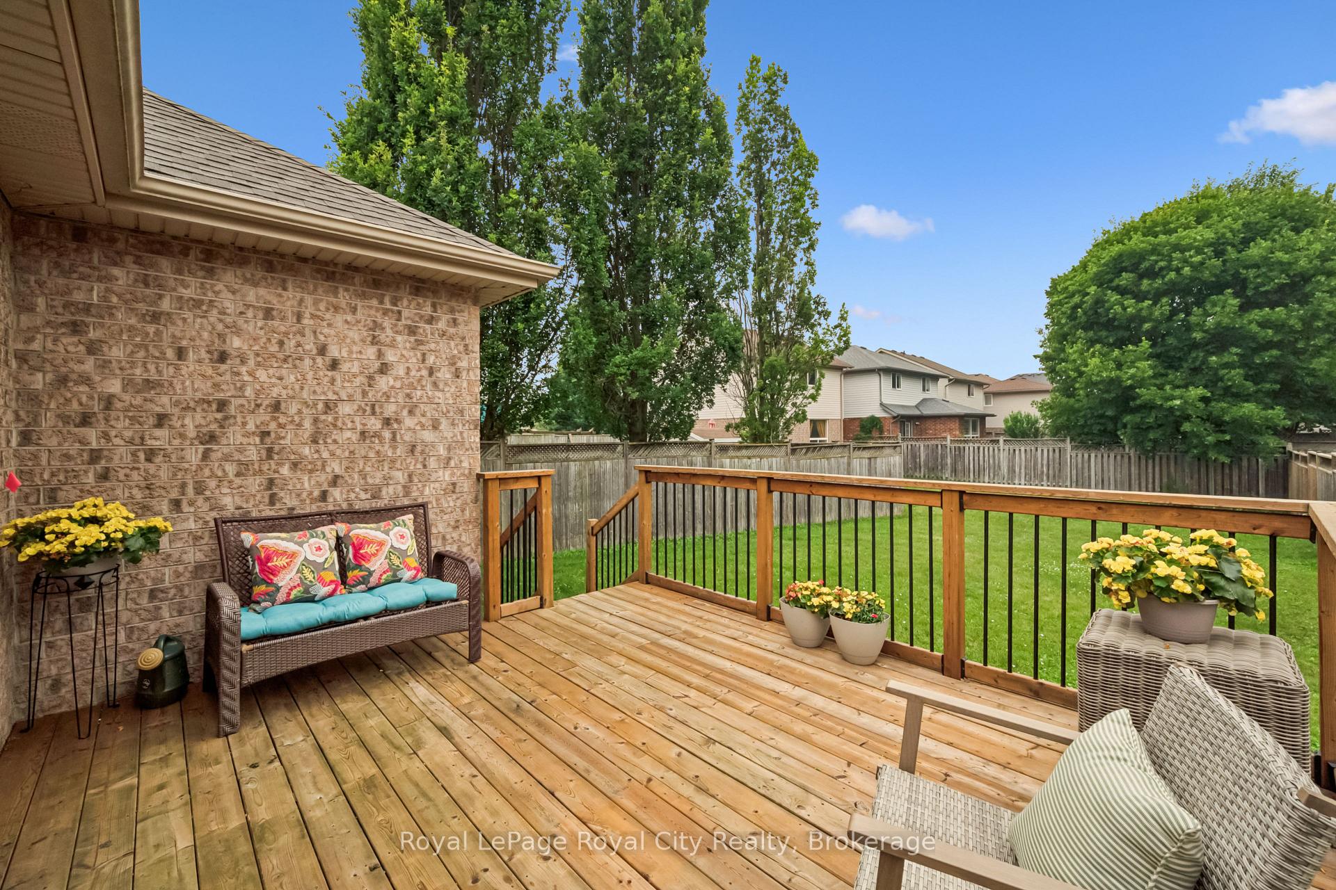 Photo 53 of 3 Marigold Drive, Guelph, Kortright Hills — HOMEH