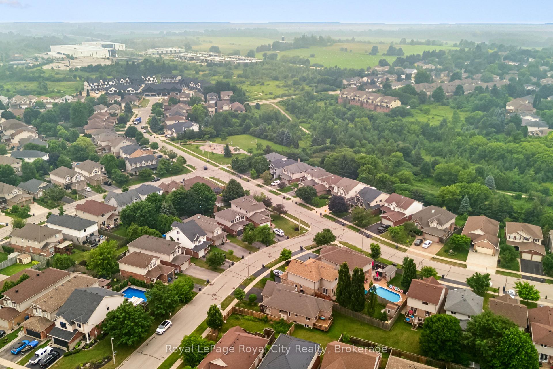 Photo 64 of 3 Marigold Drive, Guelph, Kortright Hills — HOMEH
