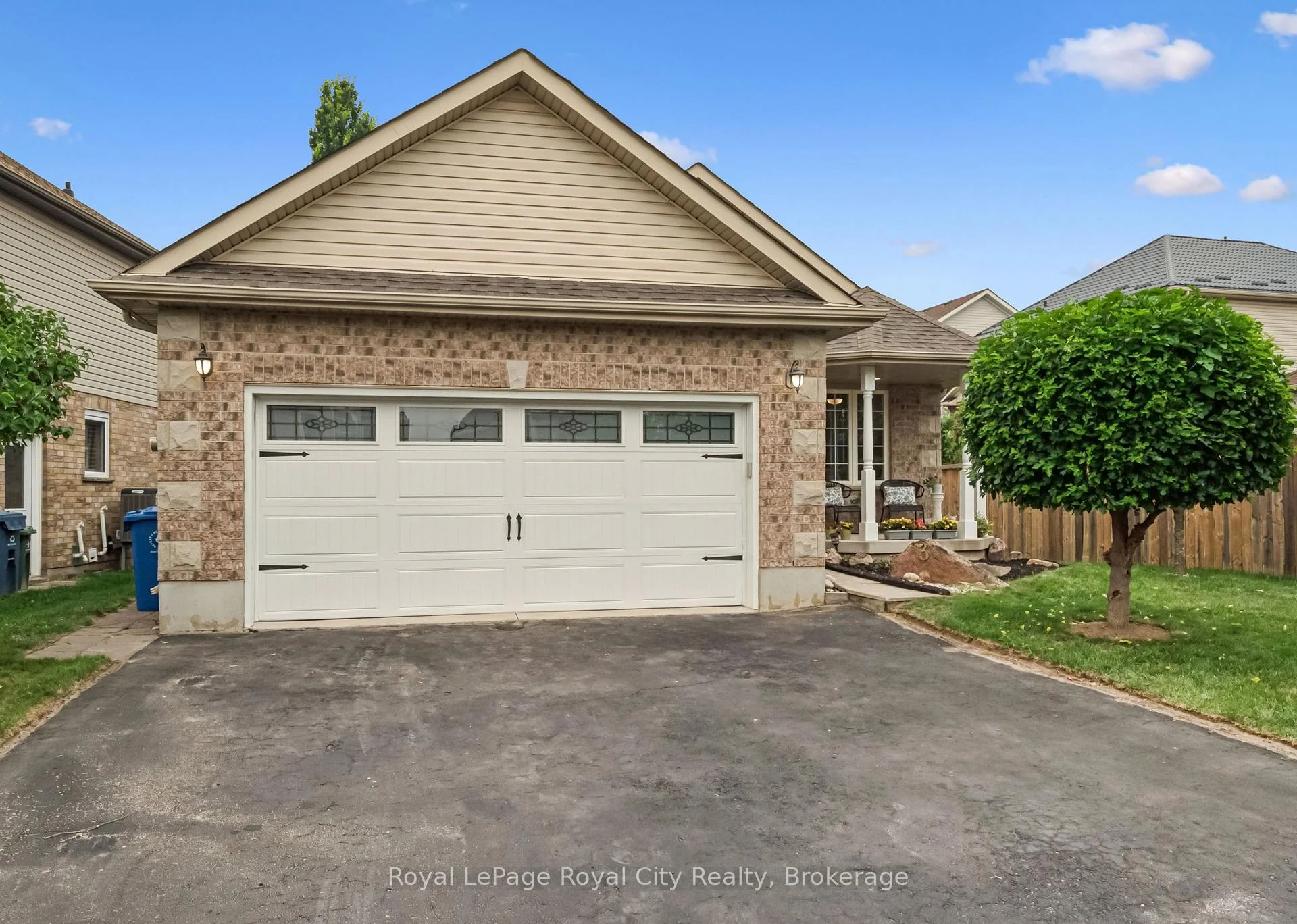 Photo 9 of 3 Marigold Drive, Guelph, Kortright Hills — HOMEH