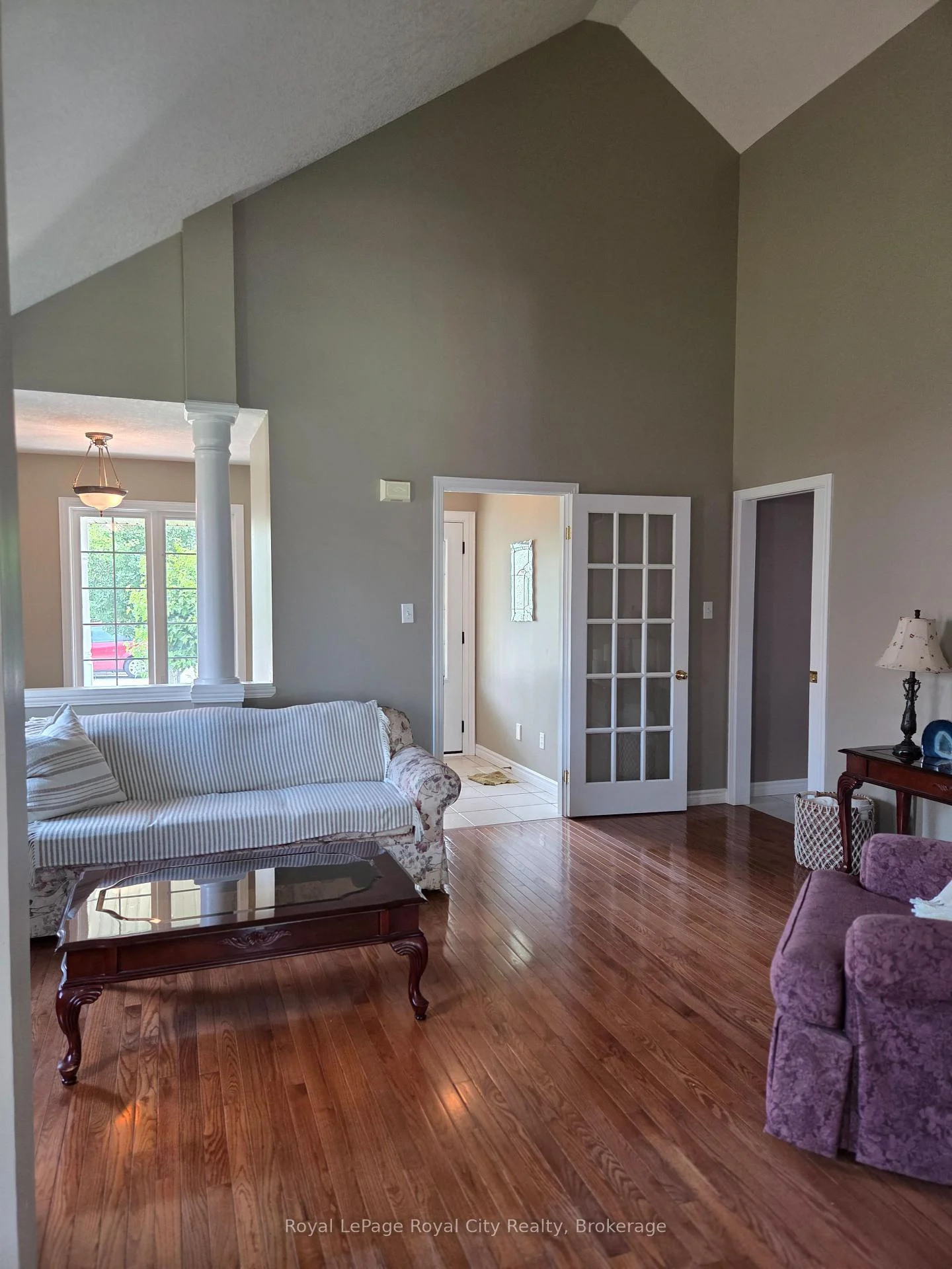 Photo 13 of 3 Marigold Drive, Guelph, Kortright Hills — HOMEH
