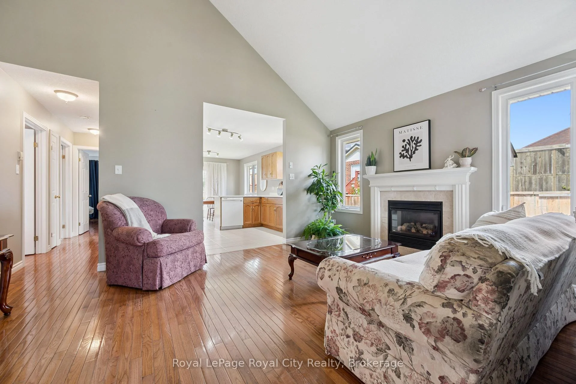 Photo 14 of 3 Marigold Drive, Guelph, Kortright Hills — HOMEH