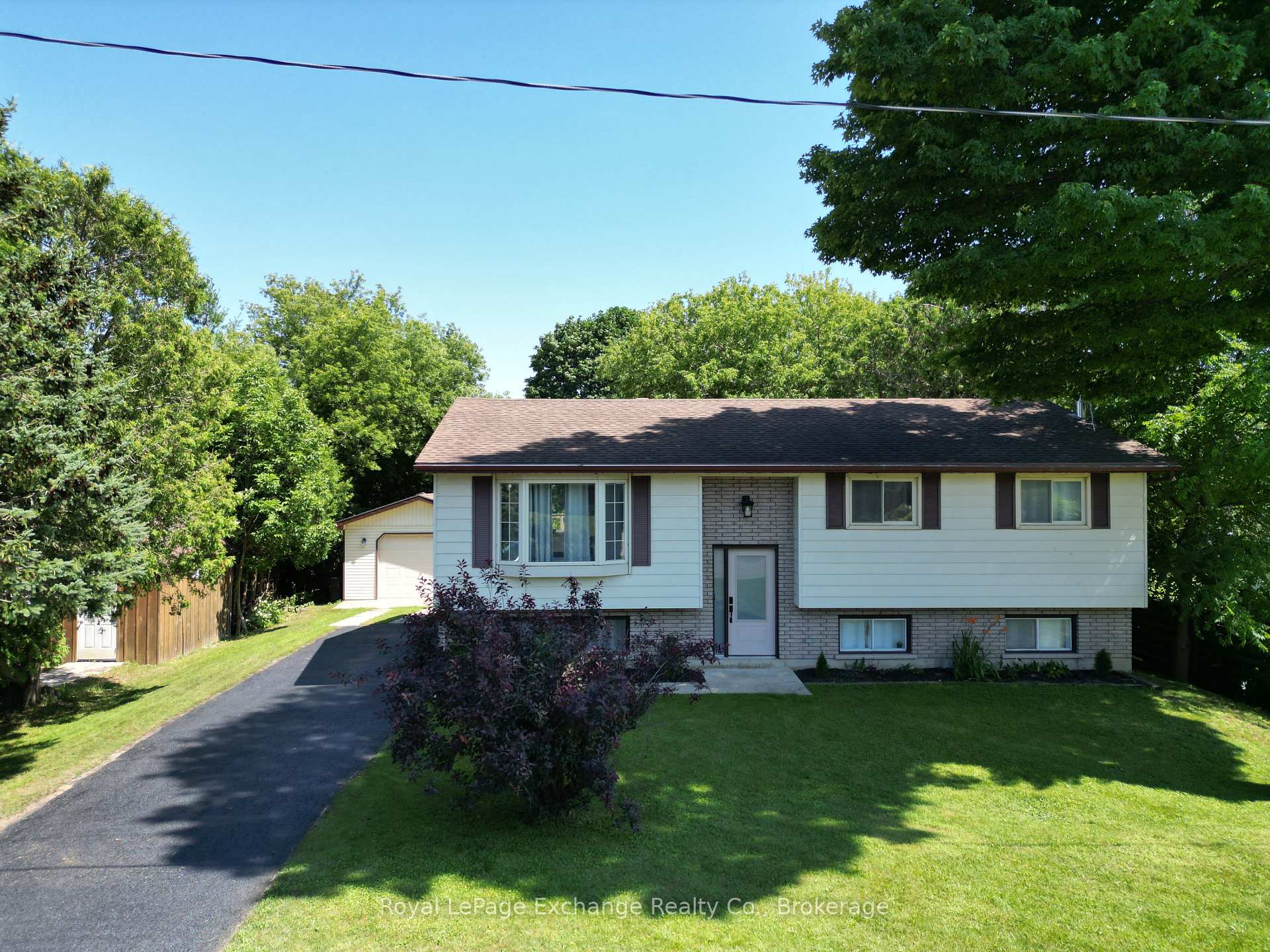 Photo 1 of 453 Elgin Street, Kincardine — HOMEH