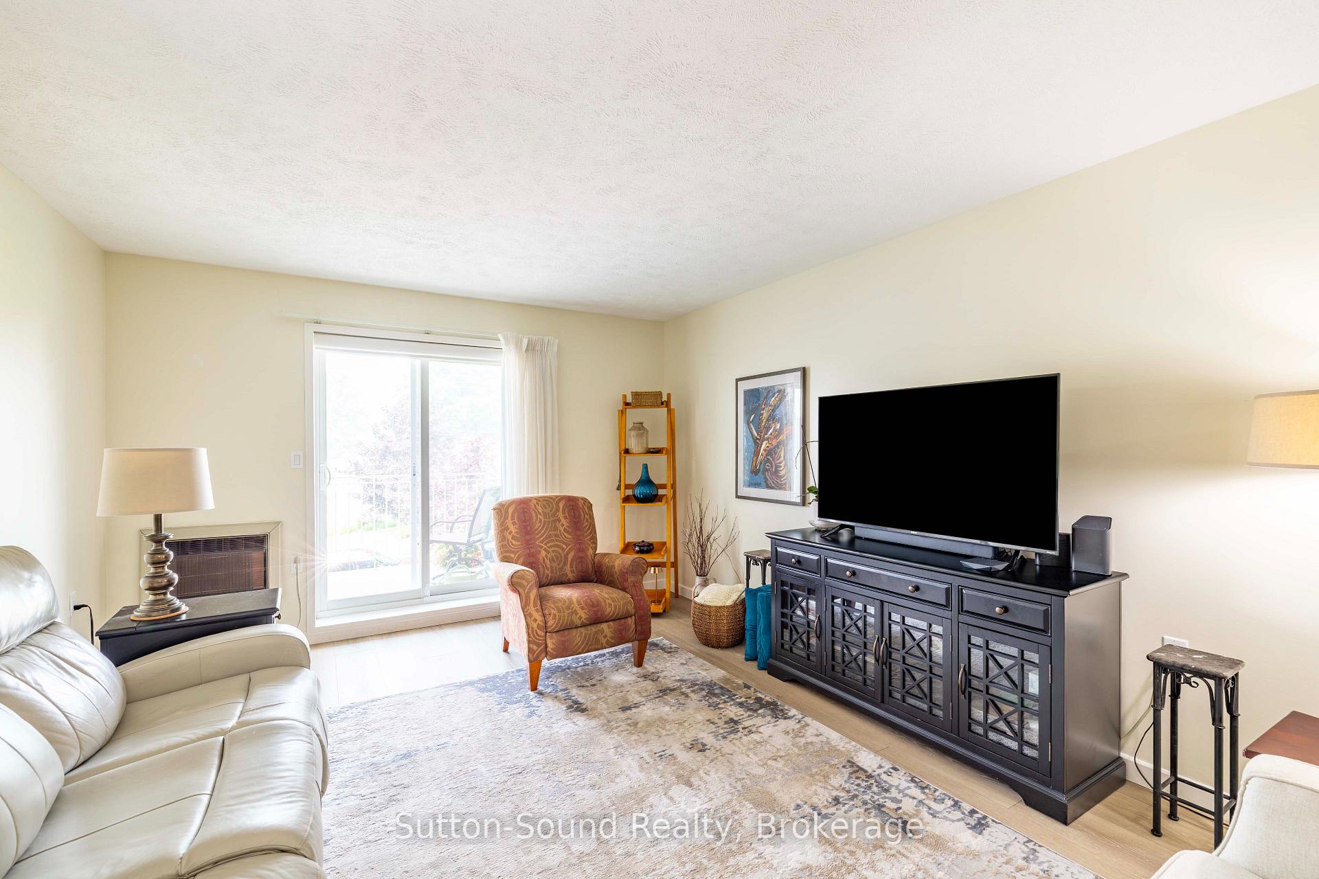 Photo 5 of Unit 208, 1775 9th Avenue E, Owen Sound — HOMEH