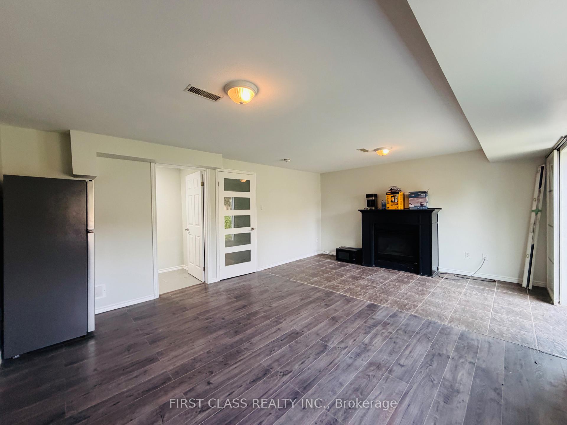 Photo 5 of 624A Rummelhardt Drive, Waterloo, Beechwood West — HOMEH