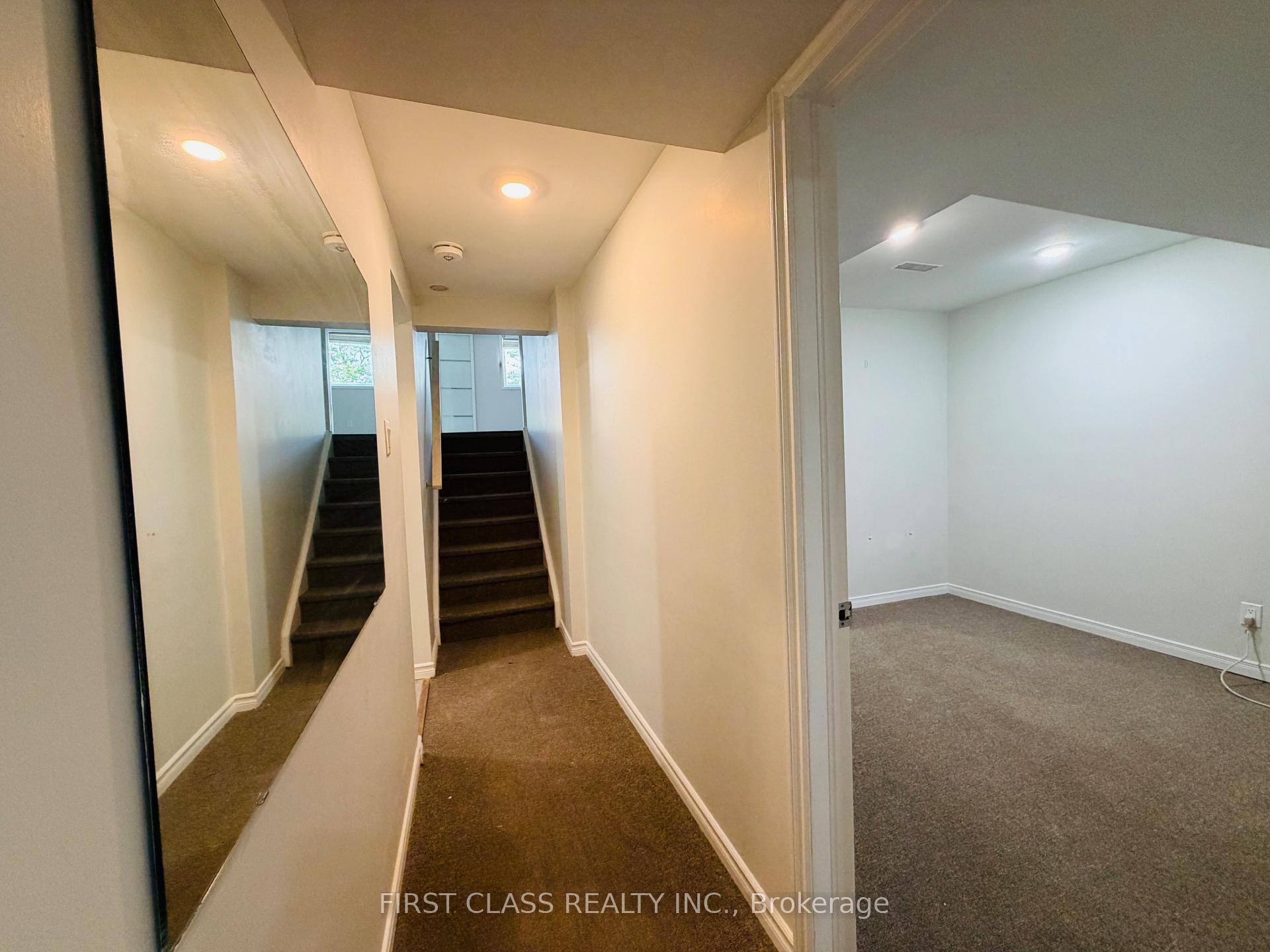 Photo 18 of 624A Rummelhardt Drive, Waterloo, Beechwood West — HOMEH