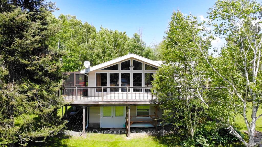 Photo 2 of 3 Magnet Road, Magnetawan, Ahmic Harbour — HOMEH