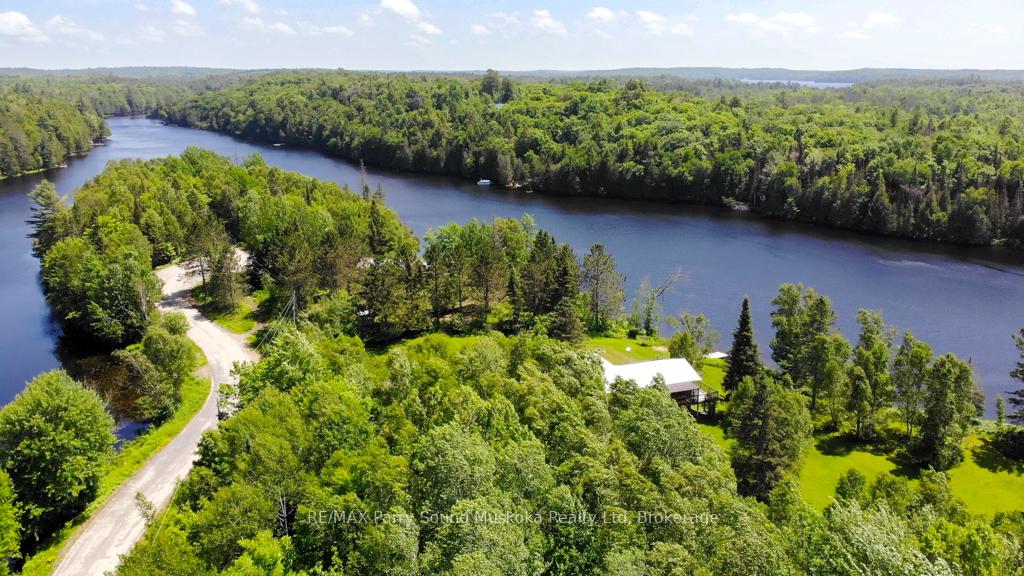 Photo 5 of 3 Magnet Road, Magnetawan, Ahmic Harbour — HOMEH