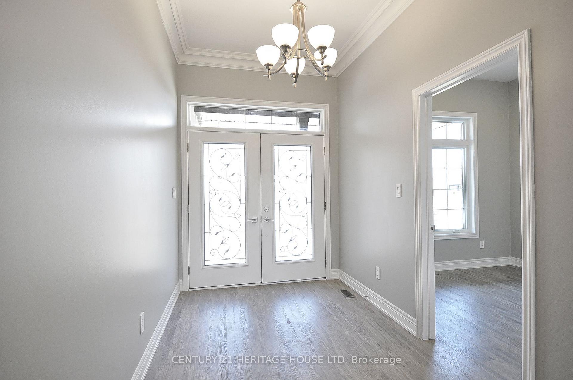 Photo 6 of 230 Orr Street S, Stratford — HOMEH