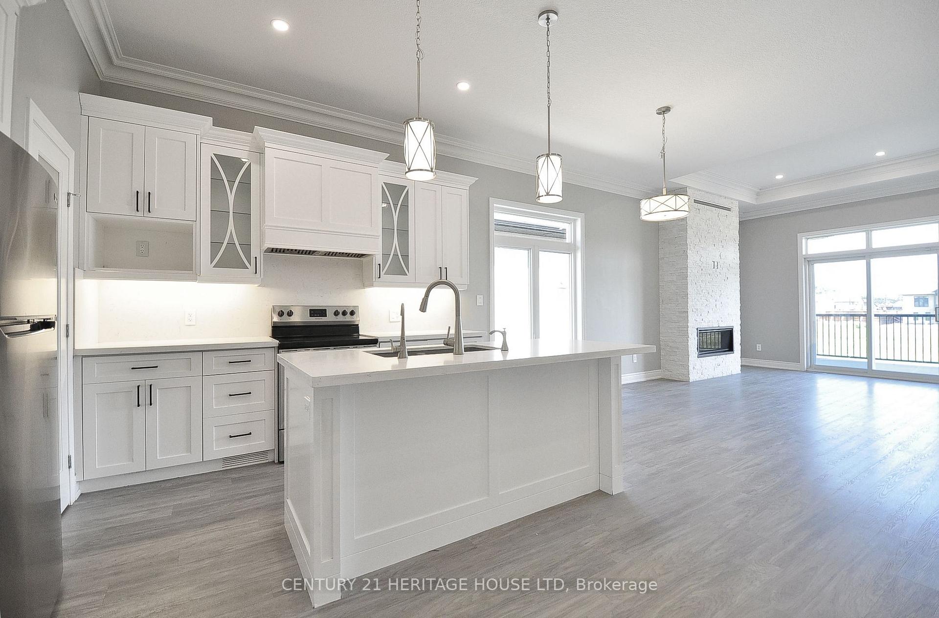 Photo 8 of 230 Orr Street S, Stratford — HOMEH