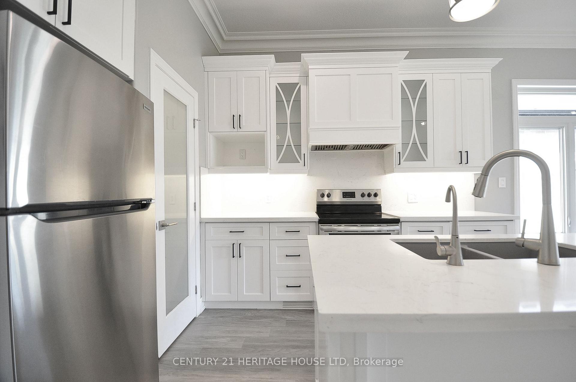 Photo 9 of 230 Orr Street S, Stratford — HOMEH