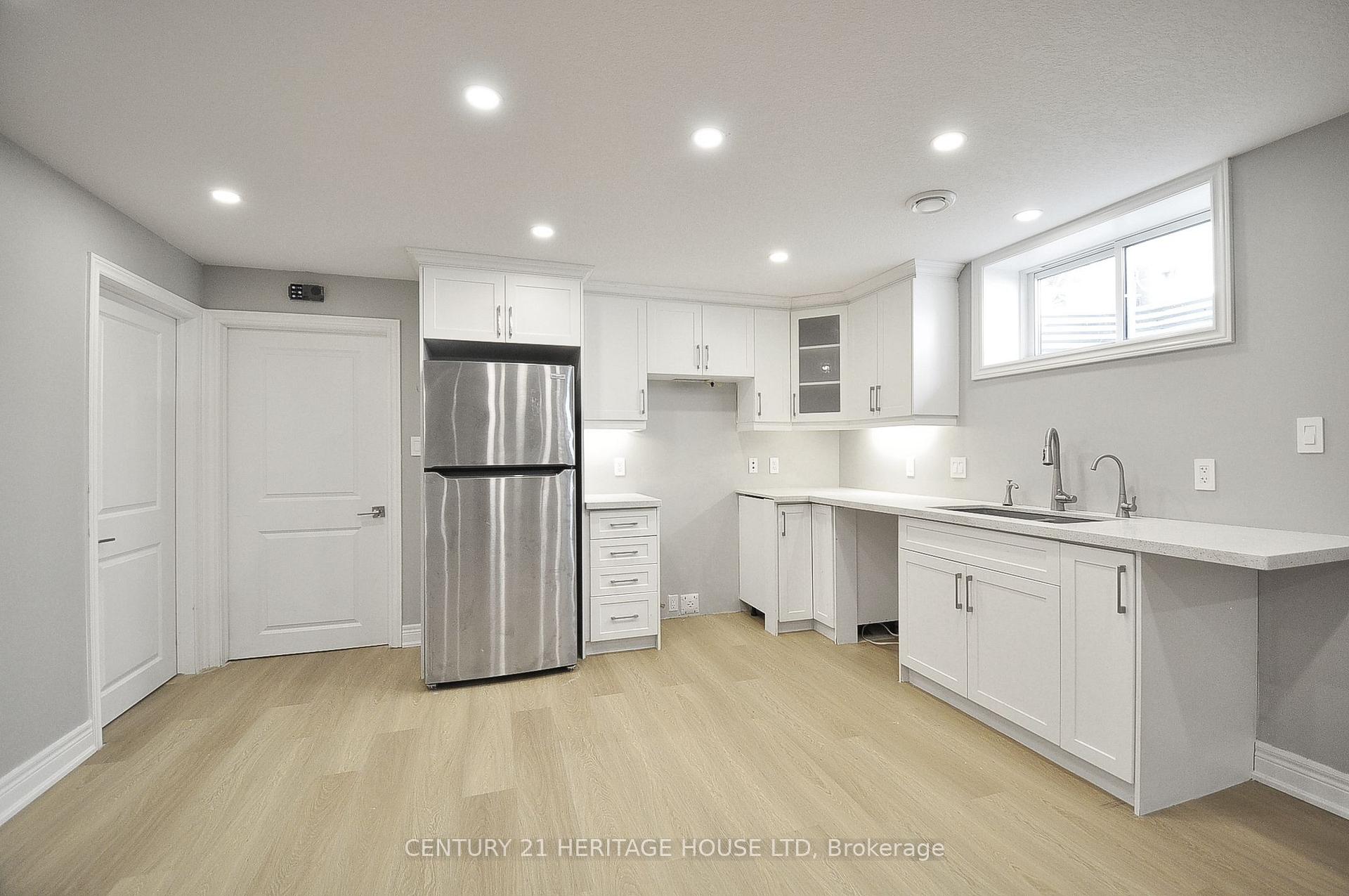 Photo 24 of 230 Orr Street S, Stratford — HOMEH