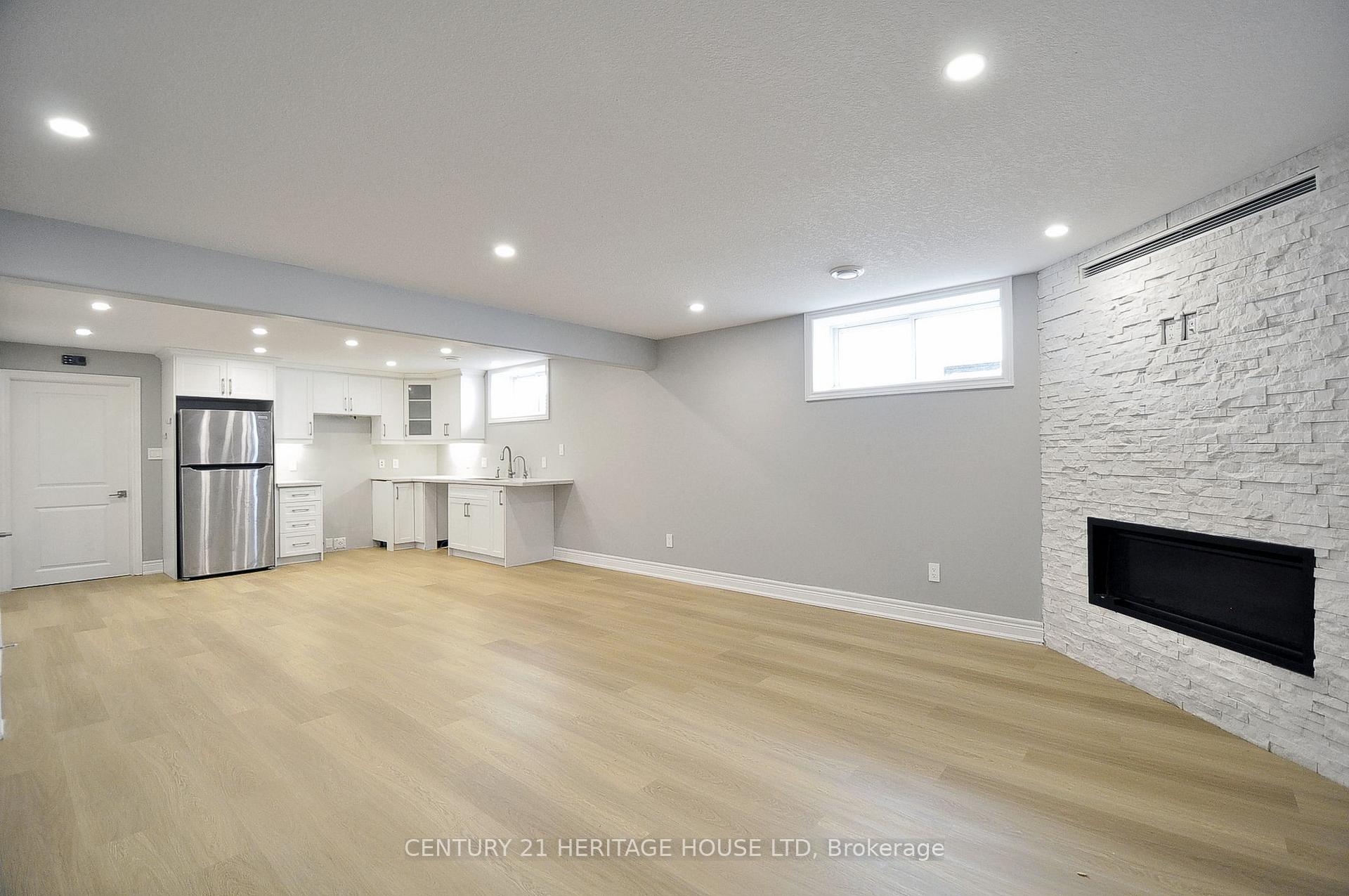 Photo 26 of 230 Orr Street S, Stratford — HOMEH