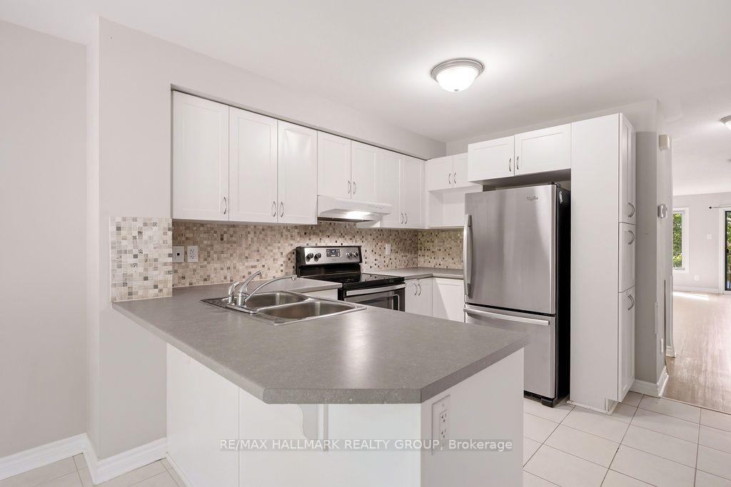 Photo 3 of Unit C, 1124 Klondike Road, Ottawa, Kanata - Morgan's Grant/South March — HOMEH