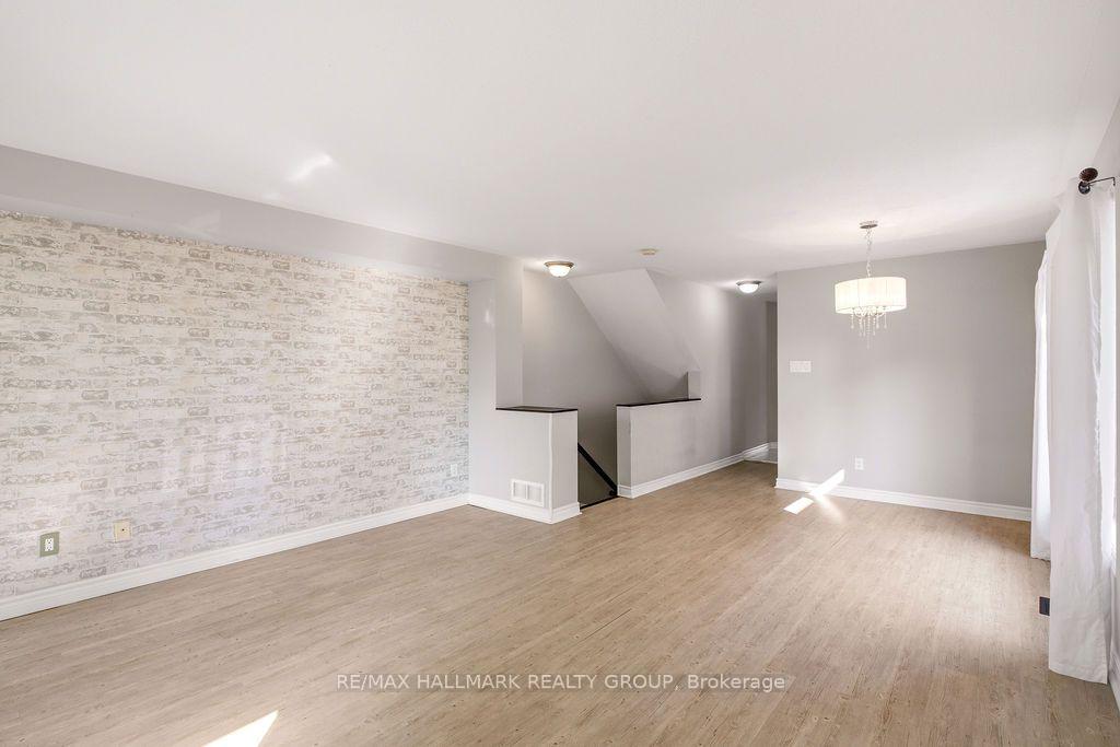 Photo 13 of Unit C, 1124 Klondike Road, Ottawa, Kanata - Morgan's Grant/South March — HOMEH