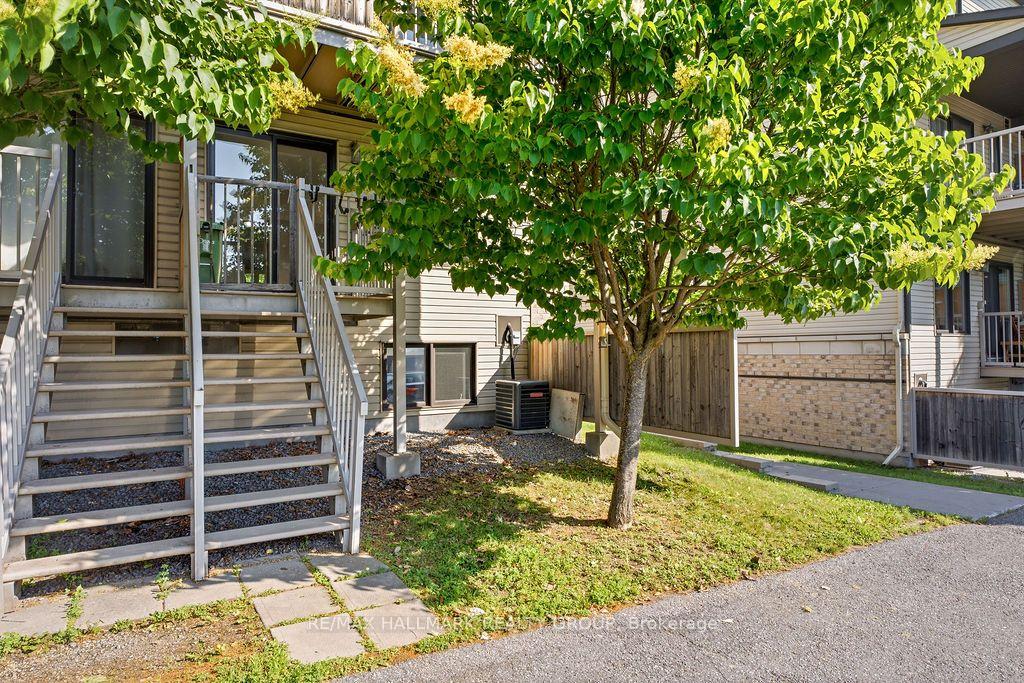 Photo 28 of Unit C, 1124 Klondike Road, Ottawa, Kanata - Morgan's Grant/South March — HOMEH