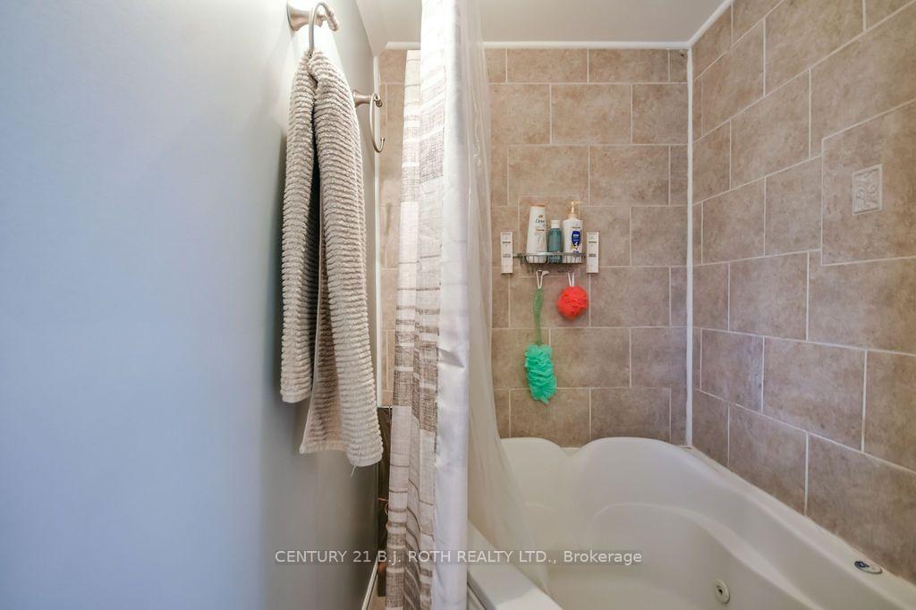 Photo 15 of 412 Couchiching Point Road, Orillia — HOMEH