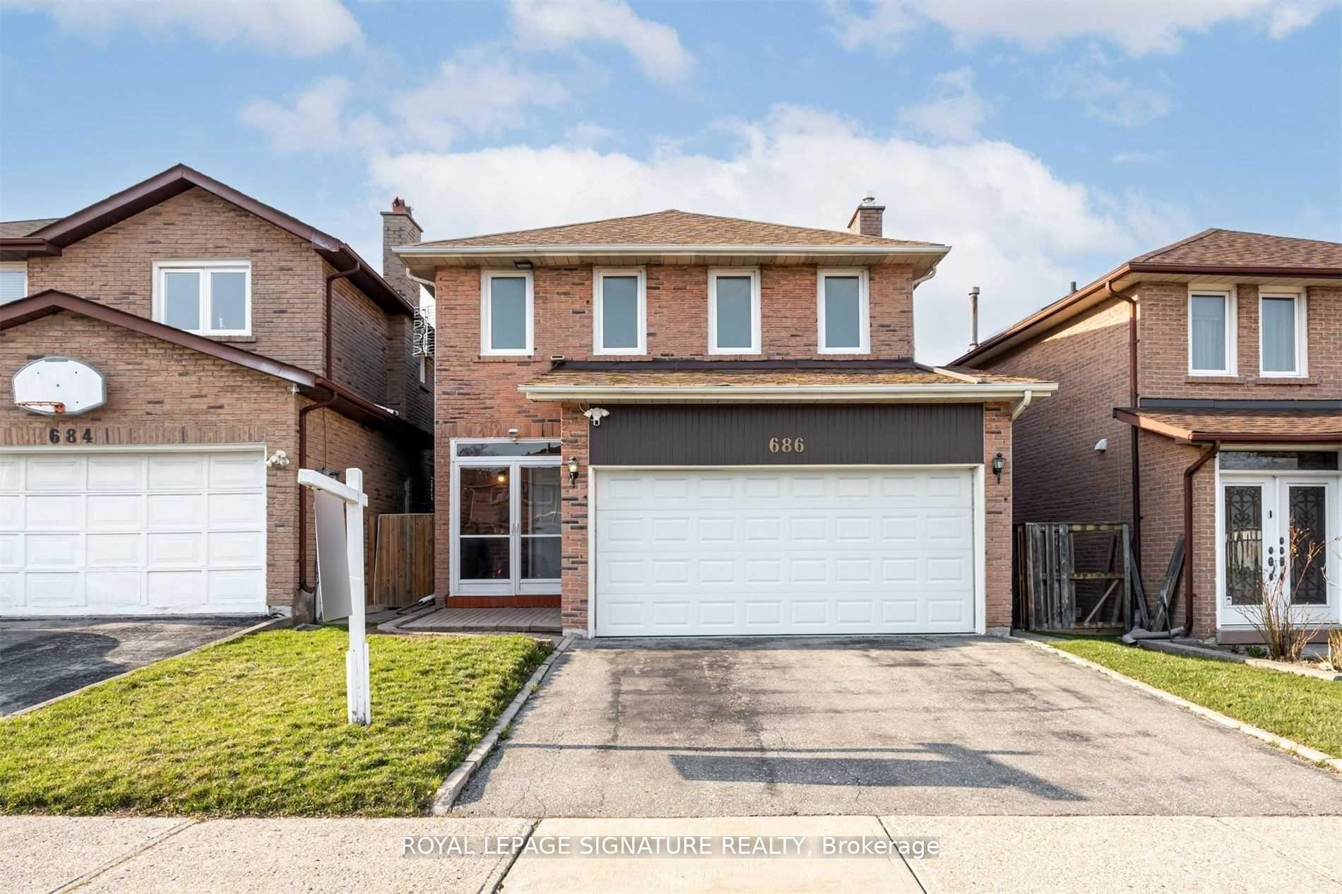 Photo 1 of Unit Bsmt, 686 York Hill Boulevard, Vaughan, Crestwood-Springfarm-Yorkhill — HOMEH