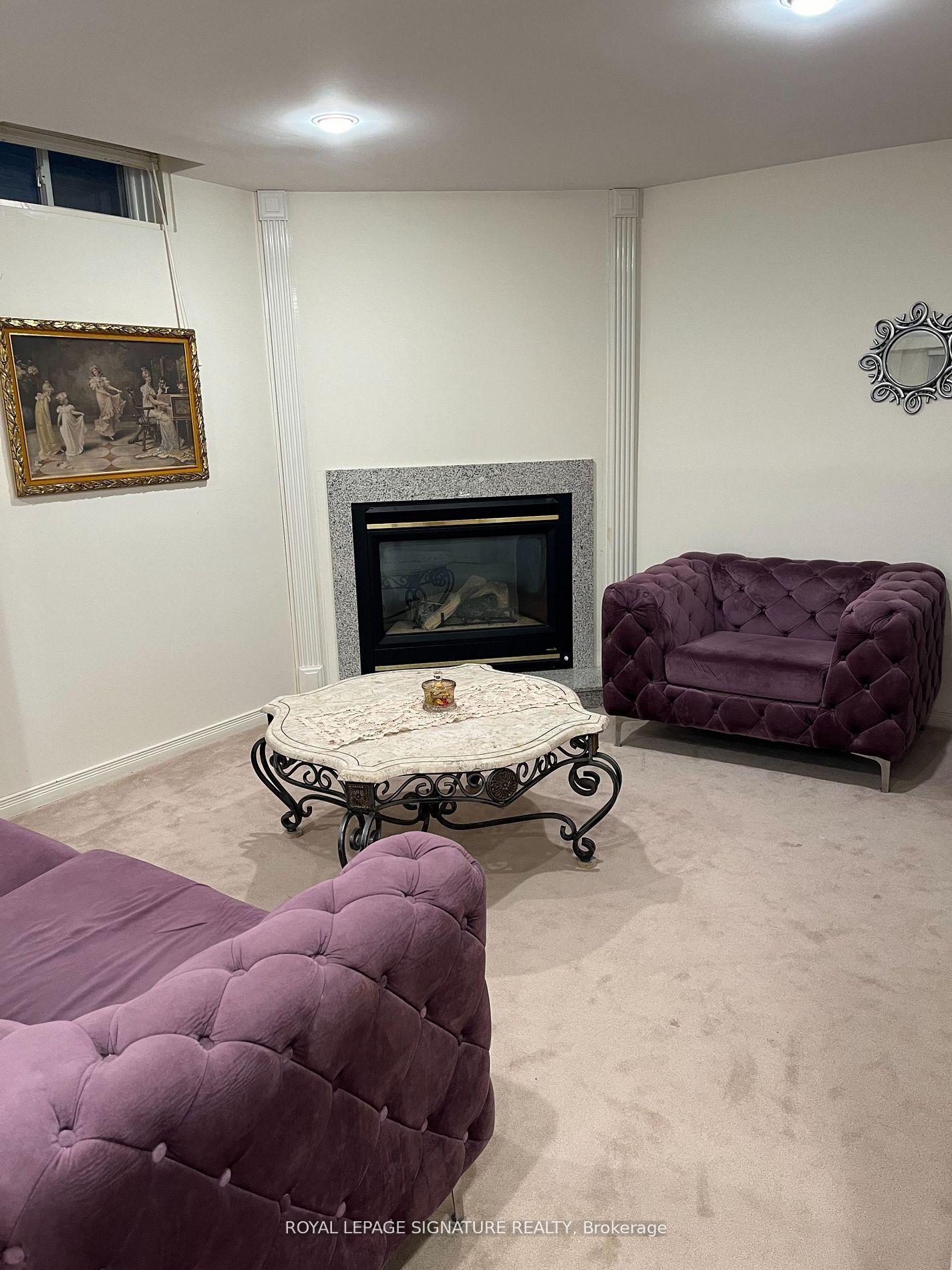 Photo 5 of Unit Bsmt, 686 York Hill Boulevard, Vaughan, Crestwood-Springfarm-Yorkhill — HOMEH