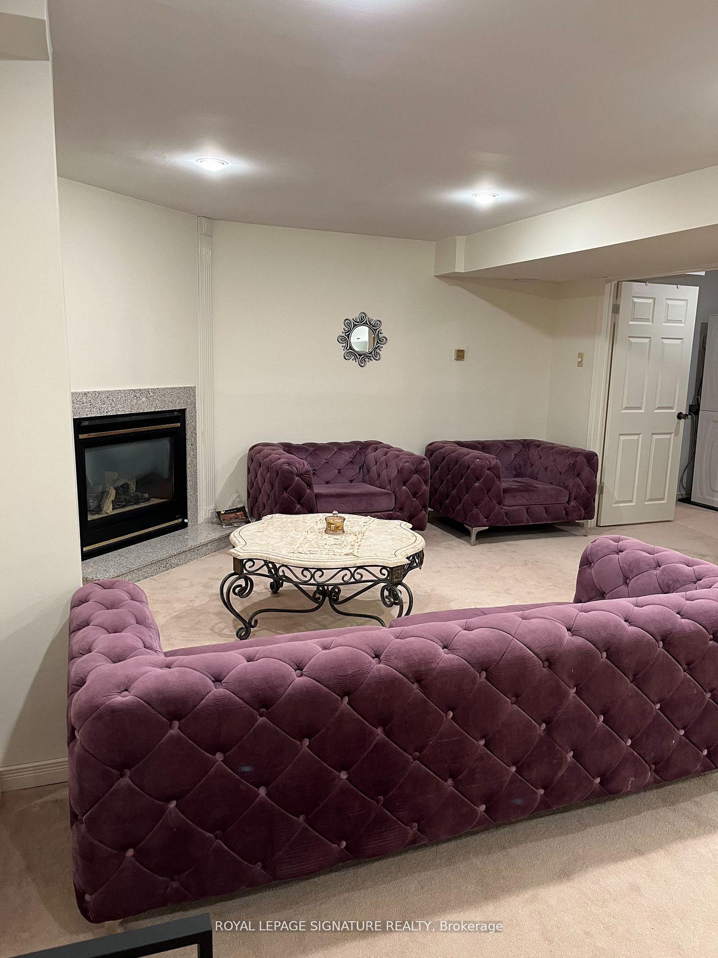 Photo 6 of Unit Bsmt, 686 York Hill Boulevard, Vaughan, Crestwood-Springfarm-Yorkhill — HOMEH