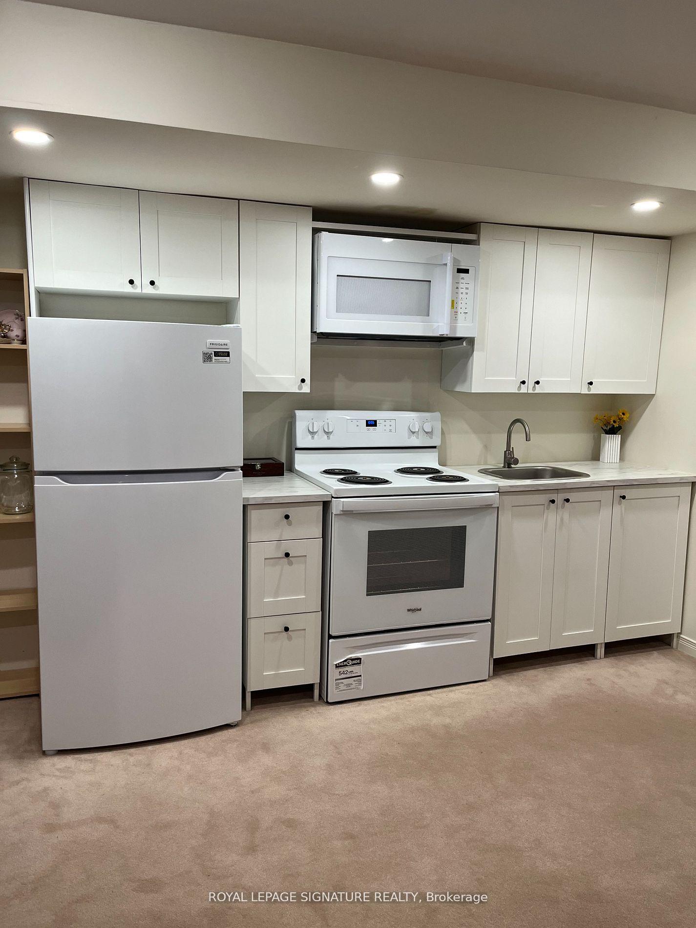 Photo 9 of Unit Bsmt, 686 York Hill Boulevard, Vaughan, Crestwood-Springfarm-Yorkhill — HOMEH