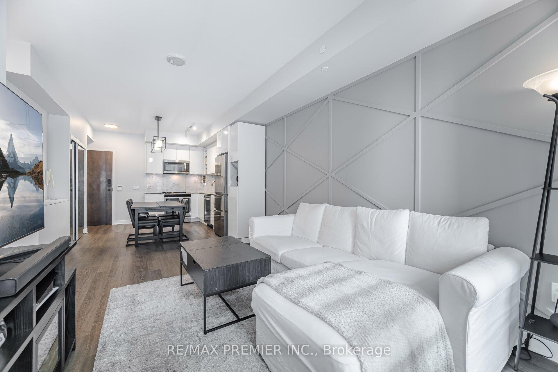 Photo 8 of Unit 317, 100 Eagle Rock Way, Vaughan, Rural Vaughan — HOMEH