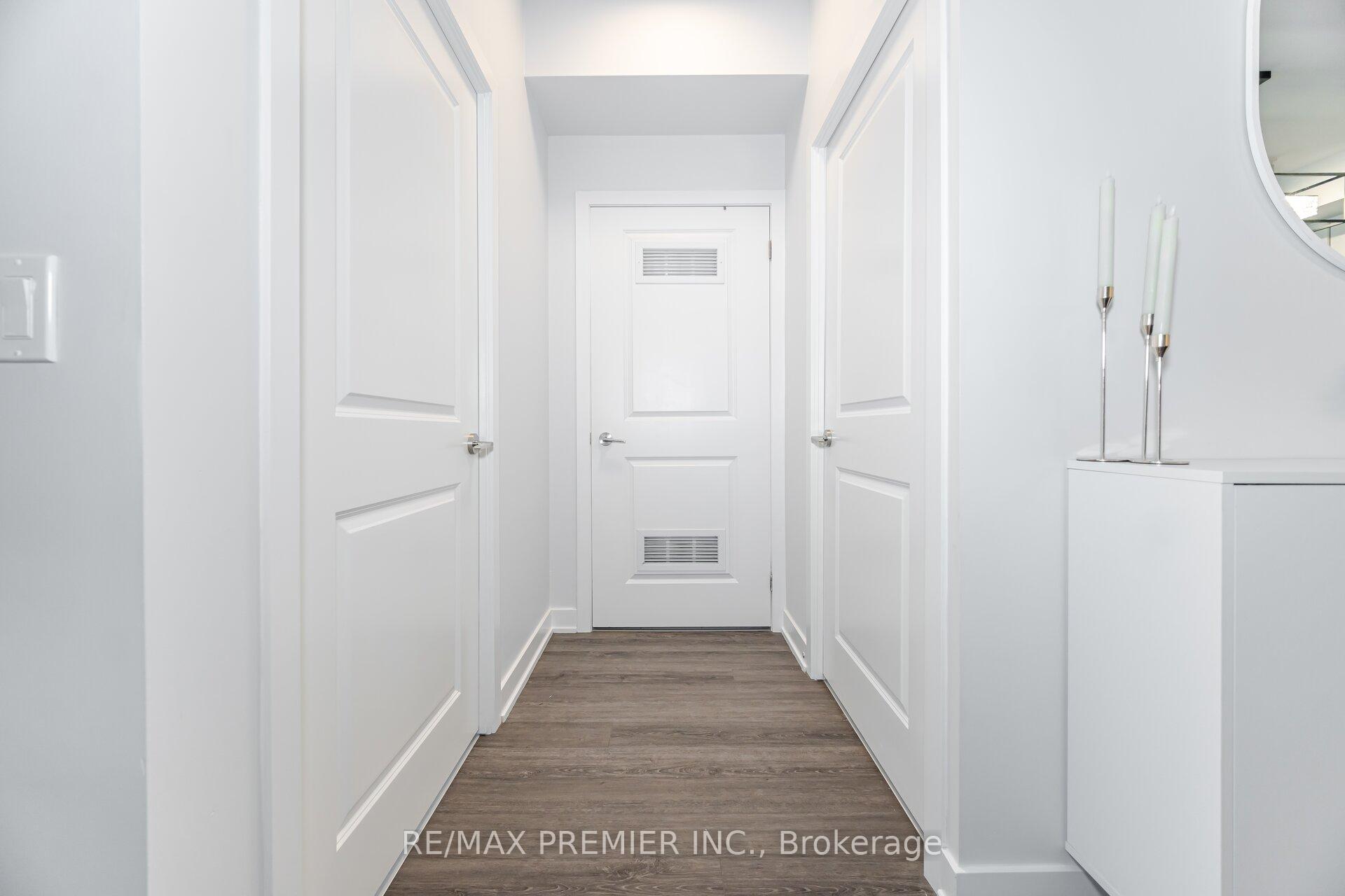 Photo 11 of Unit 317, 100 Eagle Rock Way, Vaughan, Rural Vaughan — HOMEH
