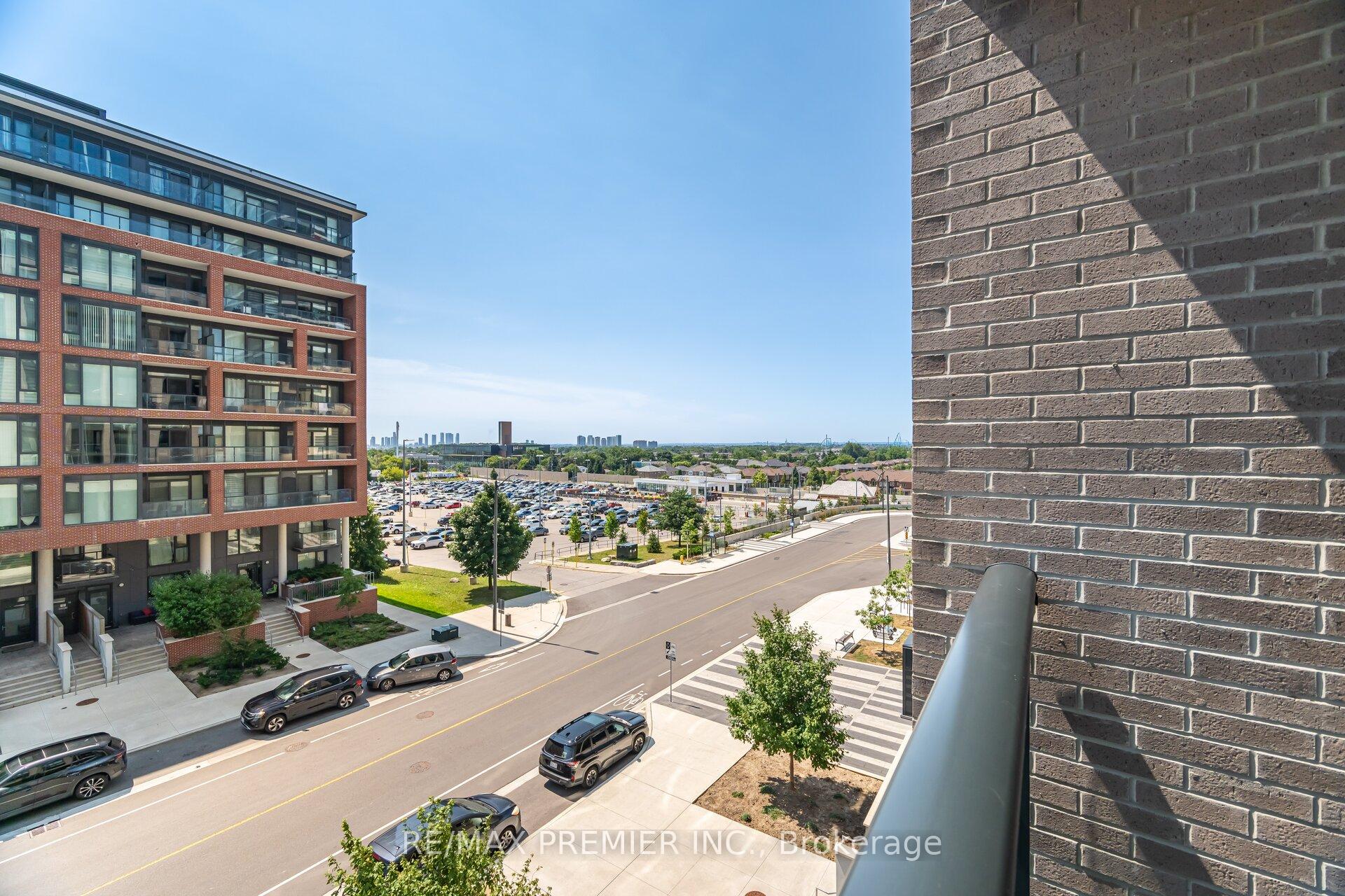 Photo 17 of Unit 317, 100 Eagle Rock Way, Vaughan, Rural Vaughan — HOMEH