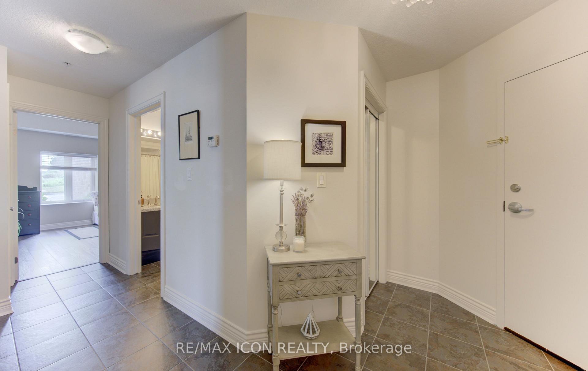 Photo 6 of Unit 101, 776 Laurelwood Drive, Waterloo, Columbia Forest/Clair Hills — HOMEH