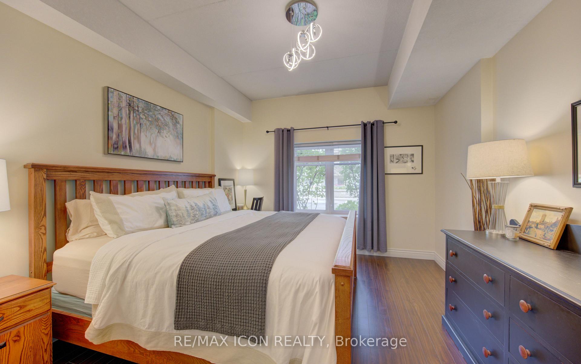 Photo 8 of Unit 101, 776 Laurelwood Drive, Waterloo, Columbia Forest/Clair Hills — HOMEH