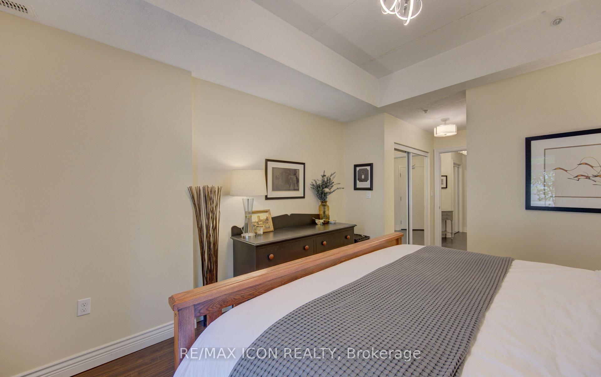Photo 10 of Unit 101, 776 Laurelwood Drive, Waterloo, Columbia Forest/Clair Hills — HOMEH
