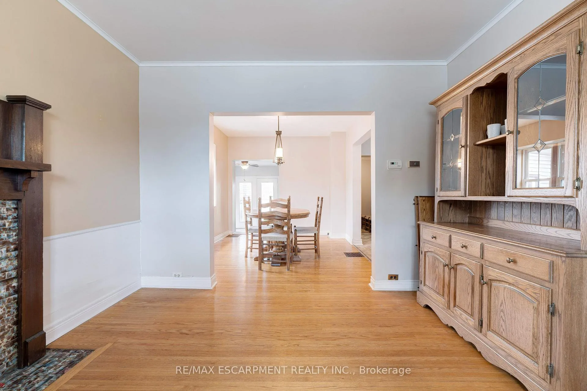 Photo 9 of 232 East 8th Street, Hamilton, Centremount — HOMEH