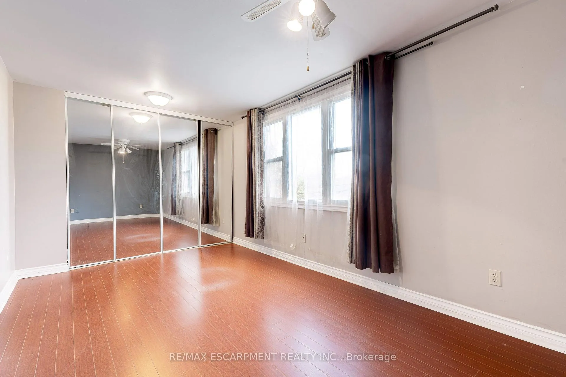 Photo 26 of 232 East 8th Street, Hamilton, Centremount — HOMEH