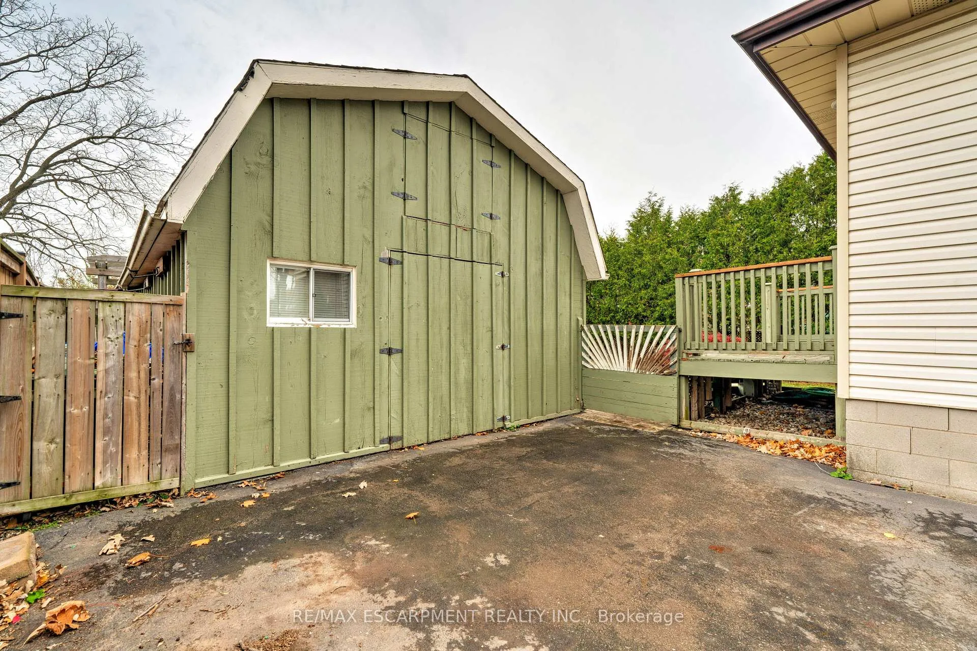 Photo 34 of 232 East 8th Street, Hamilton, Centremount — HOMEH