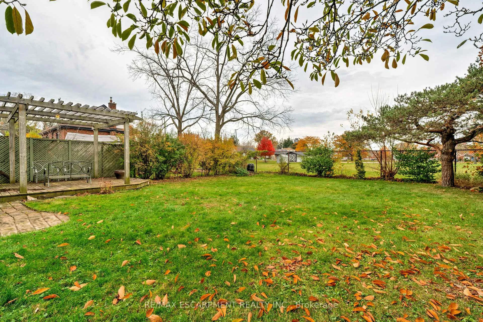 Photo 37 of 232 East 8th Street, Hamilton, Centremount — HOMEH