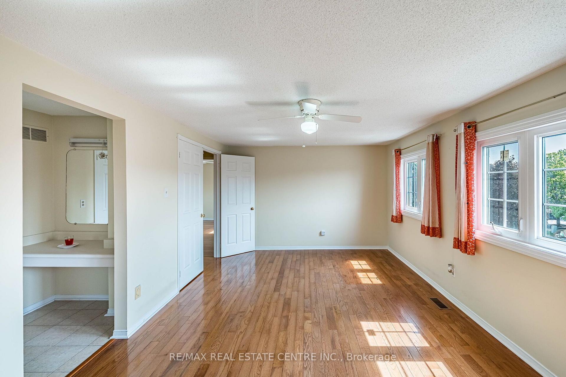 Photo 19 of 42 Lafleur Court, Brampton, Fletcher's Creek South — HOMEH