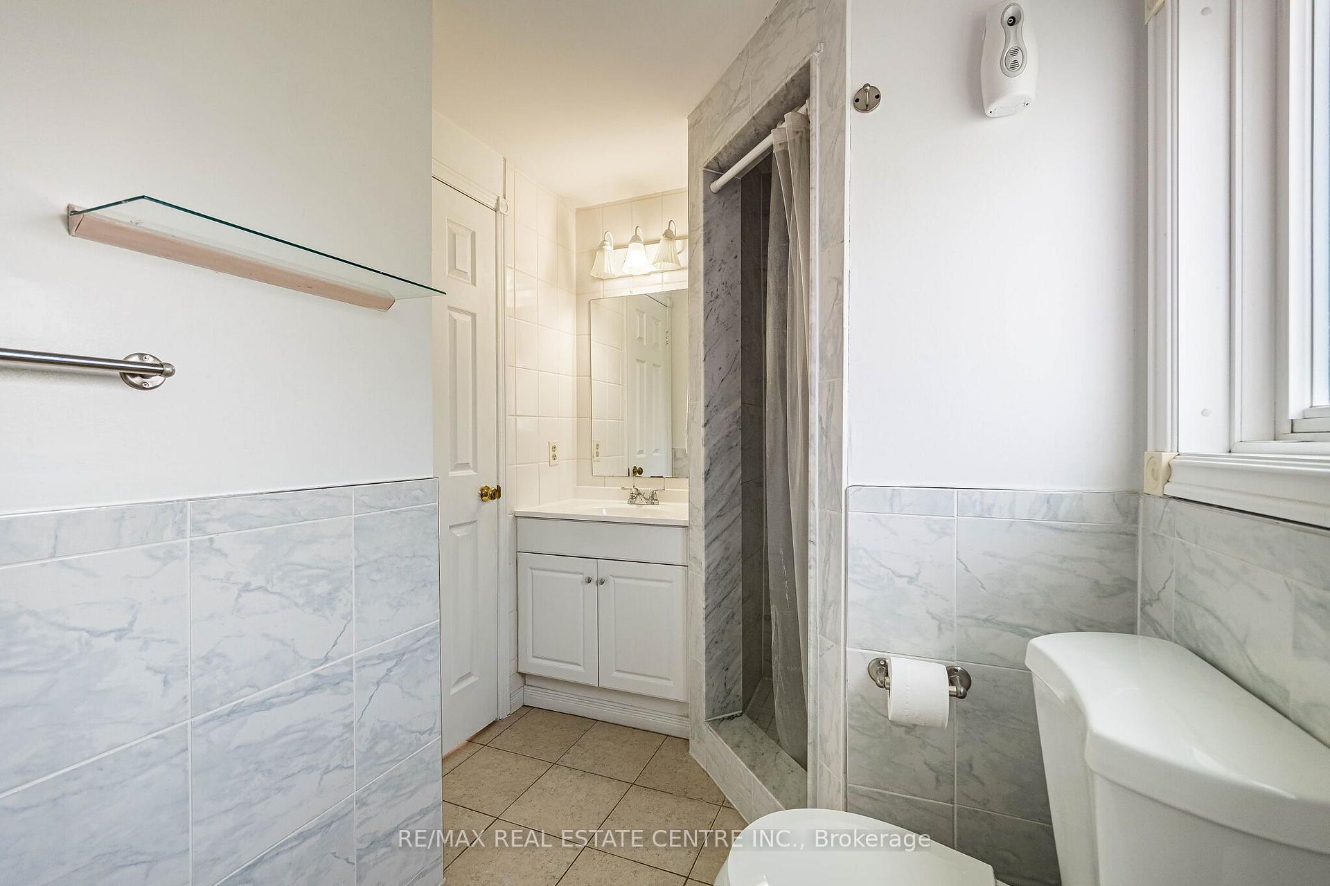 Photo 23 of 42 Lafleur Court, Brampton, Fletcher's Creek South — HOMEH