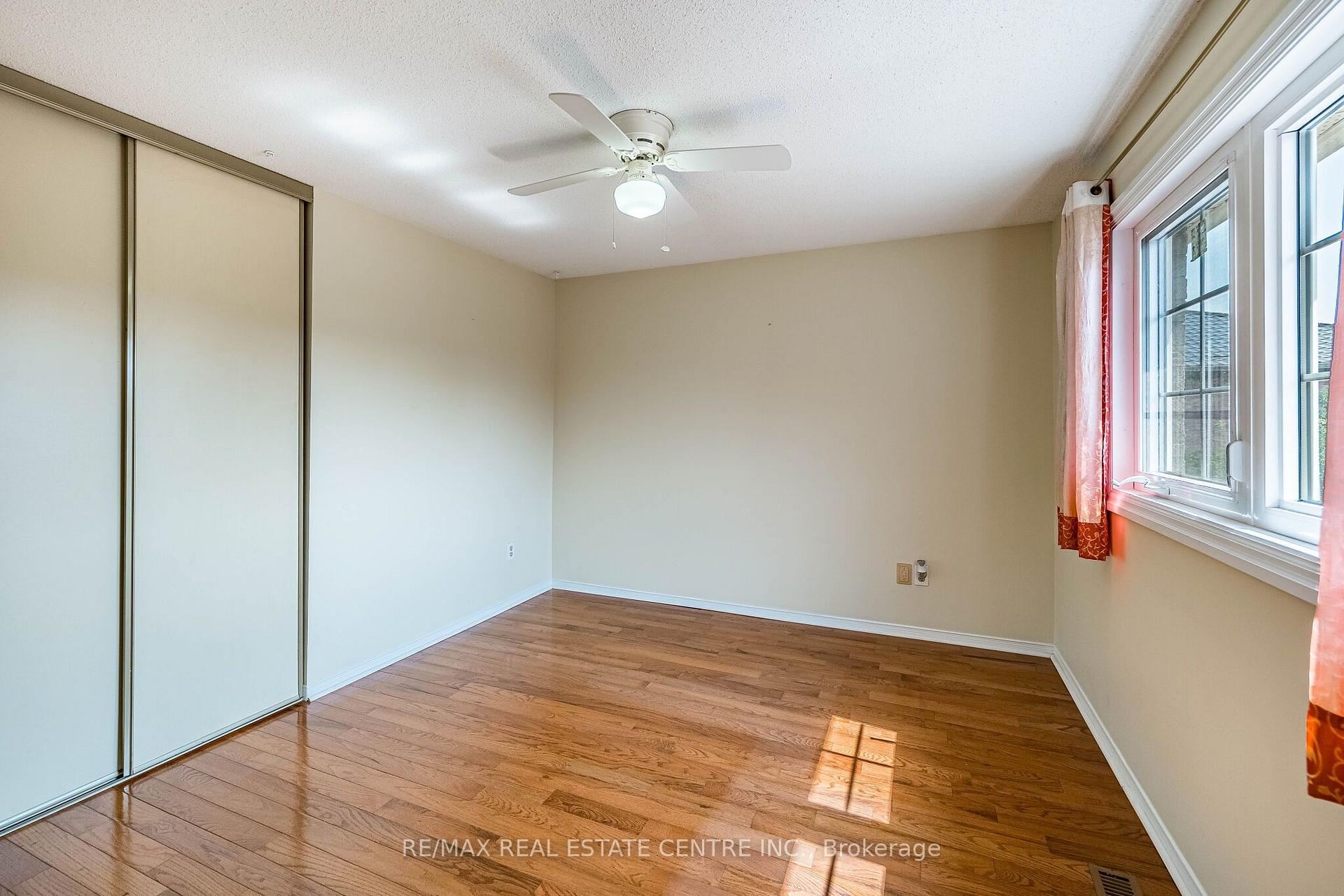 Photo 24 of 42 Lafleur Court, Brampton, Fletcher's Creek South — HOMEH