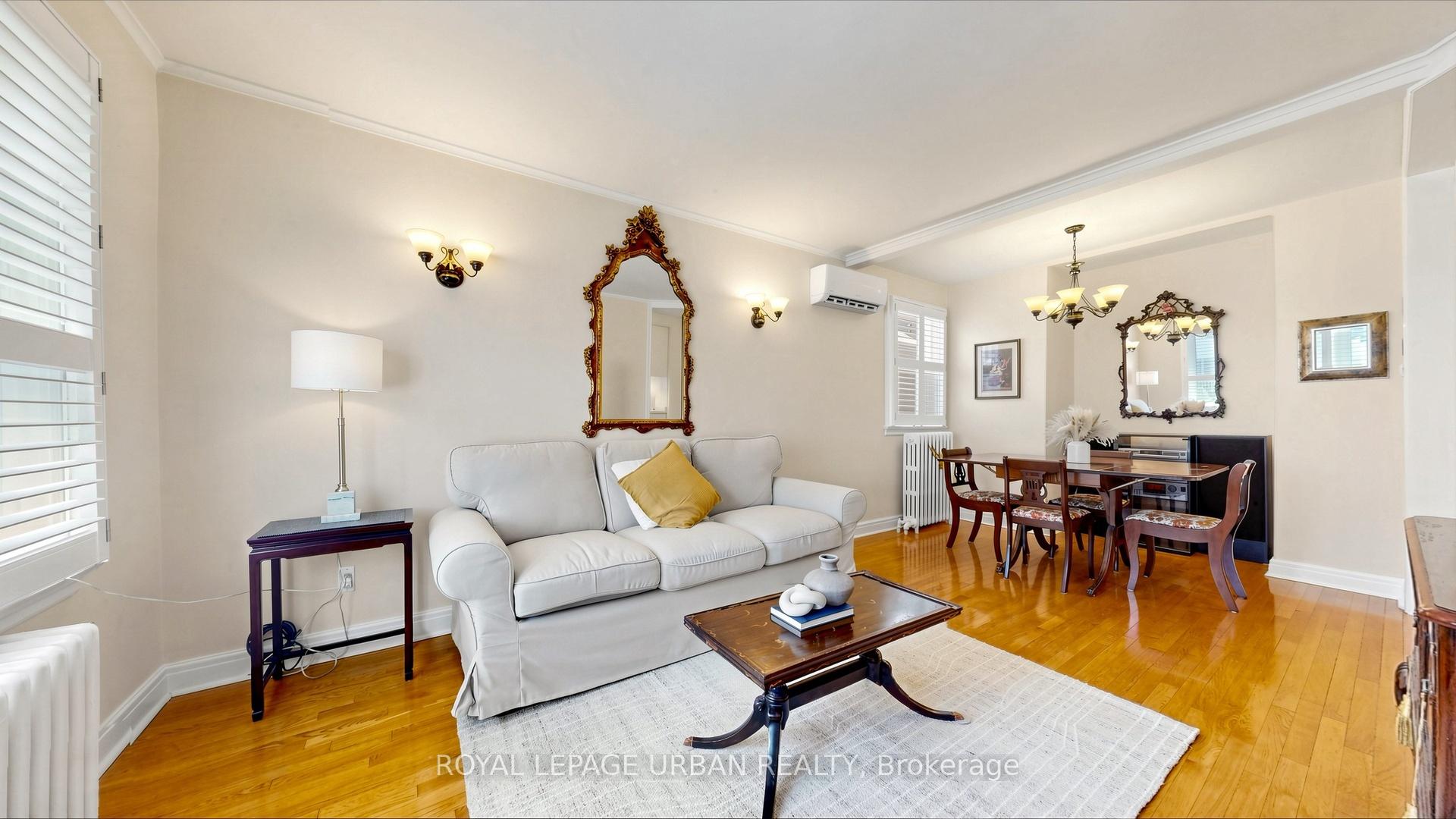 Photo 8 of 202 Virginia Avenue, Toronto, Woodbine-Lumsden — HOMEH