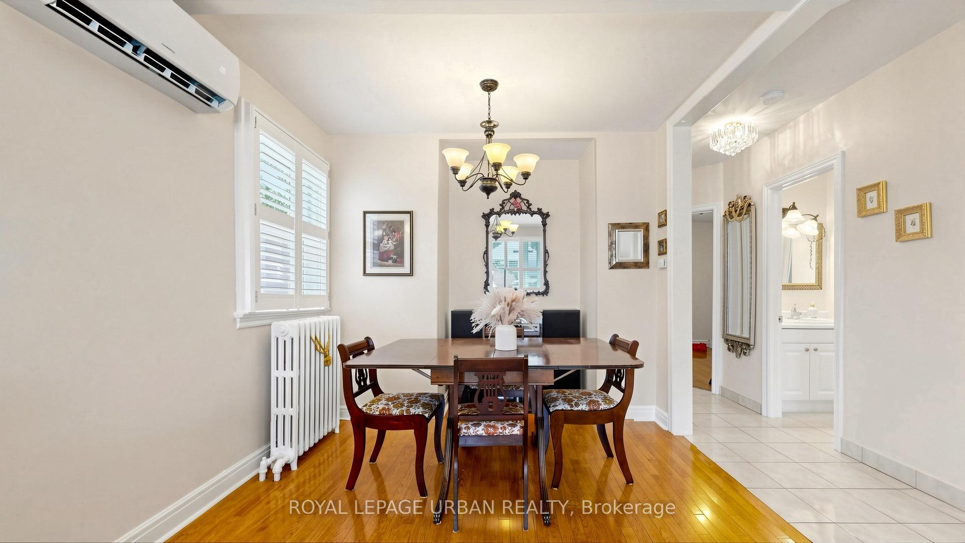 Photo 9 of 202 Virginia Avenue, Toronto, Woodbine-Lumsden — HOMEH