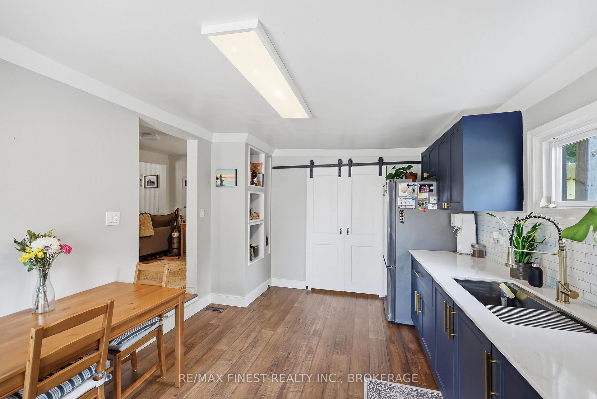 Photo 11 of 414 Dundas Street, Deseronto, Deseronto (Town) — HOMEH