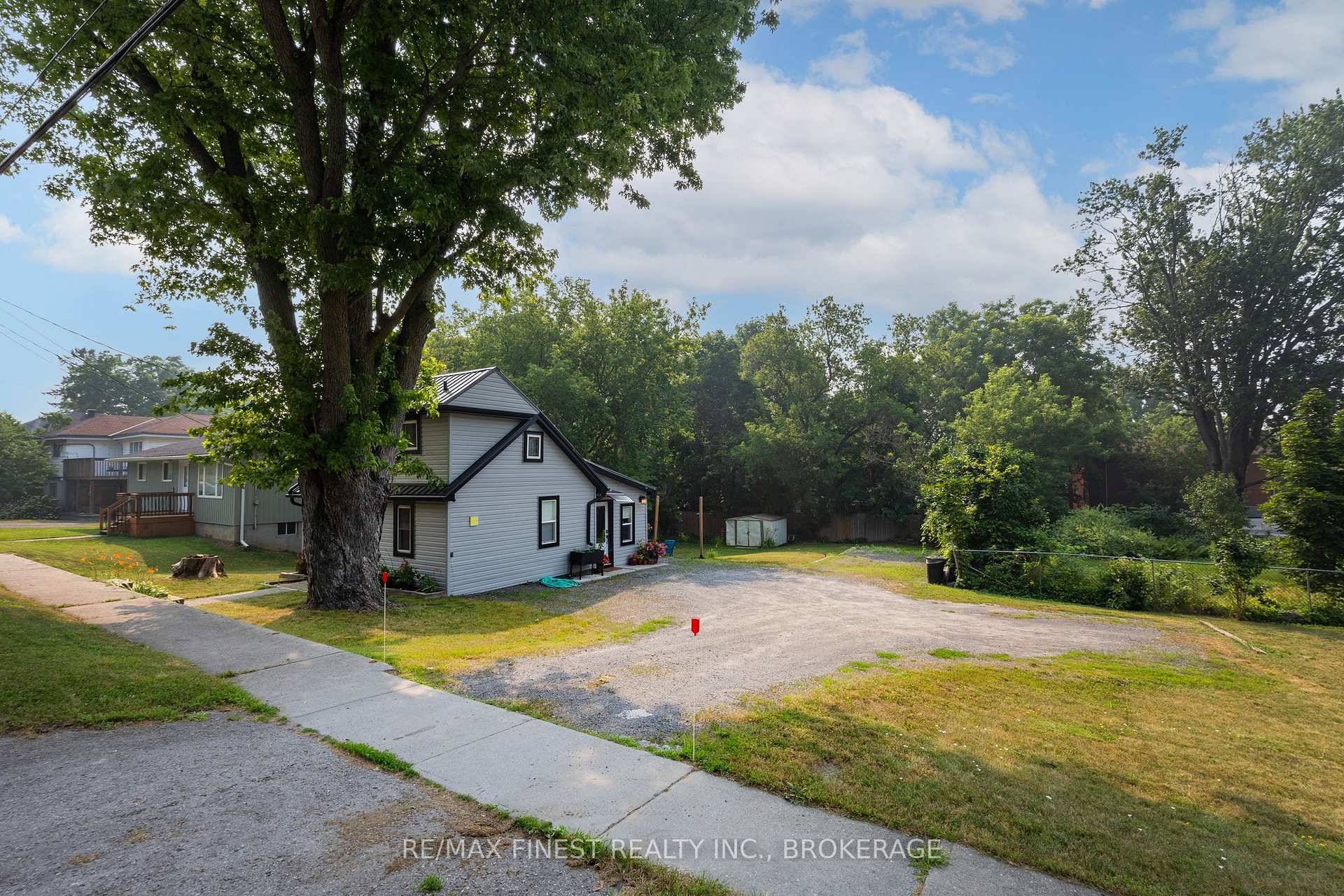 Photo 31 of 414 Dundas Street, Deseronto, Deseronto (Town) — HOMEH