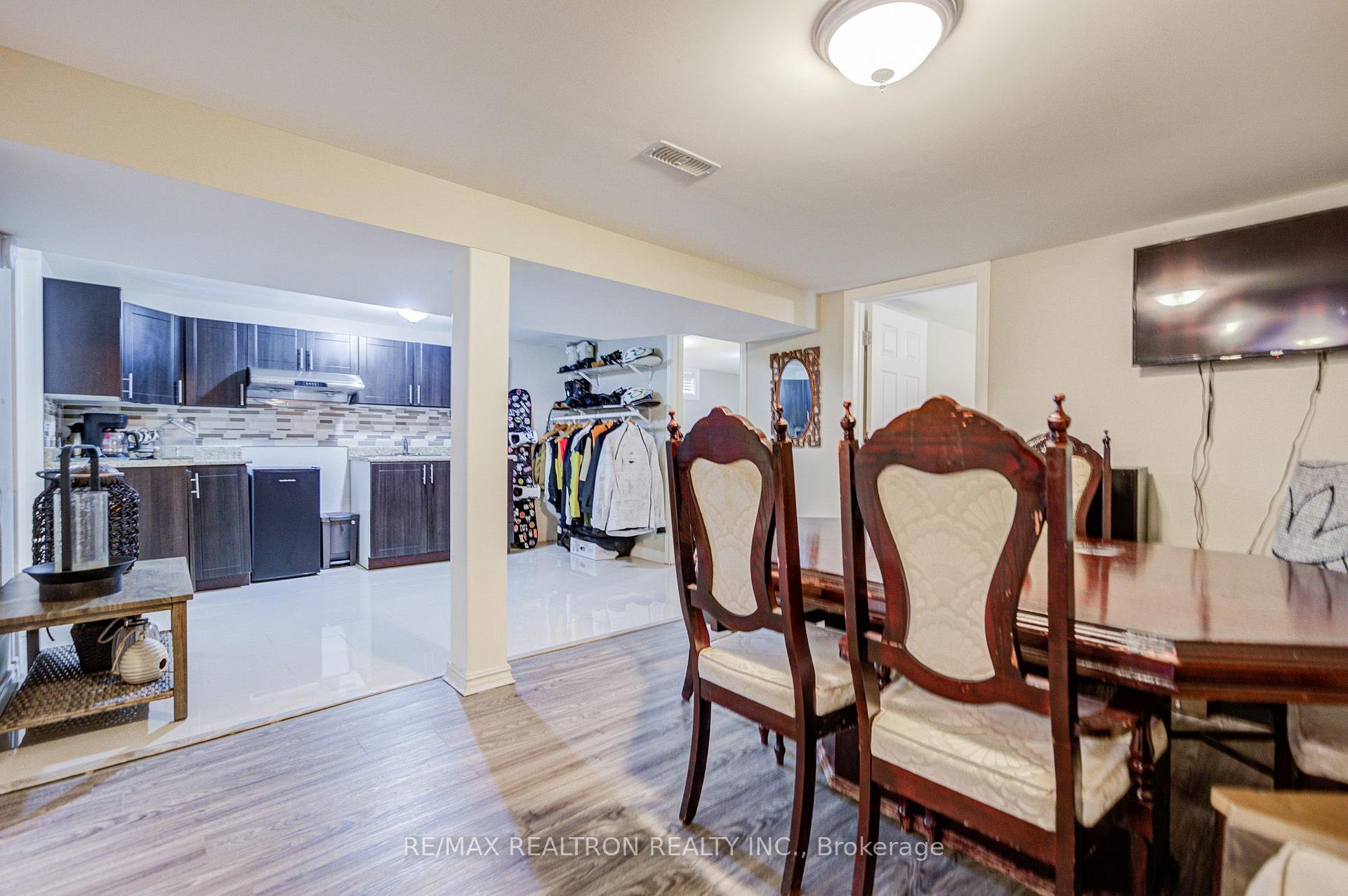 Photo 33 of 256 Church Street, Markham, Markham Village — HOMEH