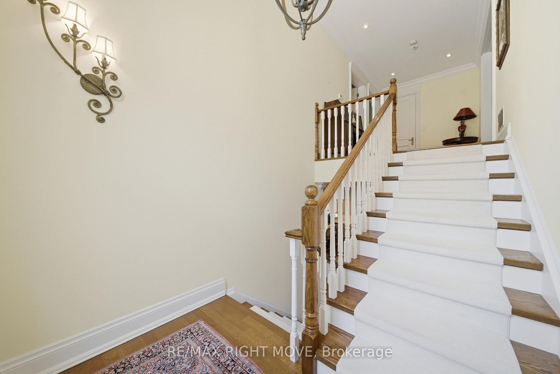 Photo 27 of 28 Maple Drive, Orillia — HOMEH