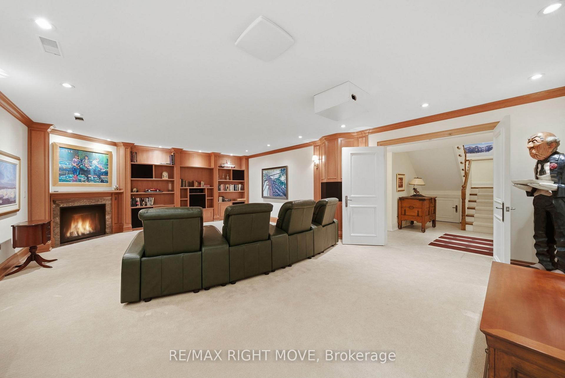 Photo 36 of 28 Maple Drive, Orillia — HOMEH