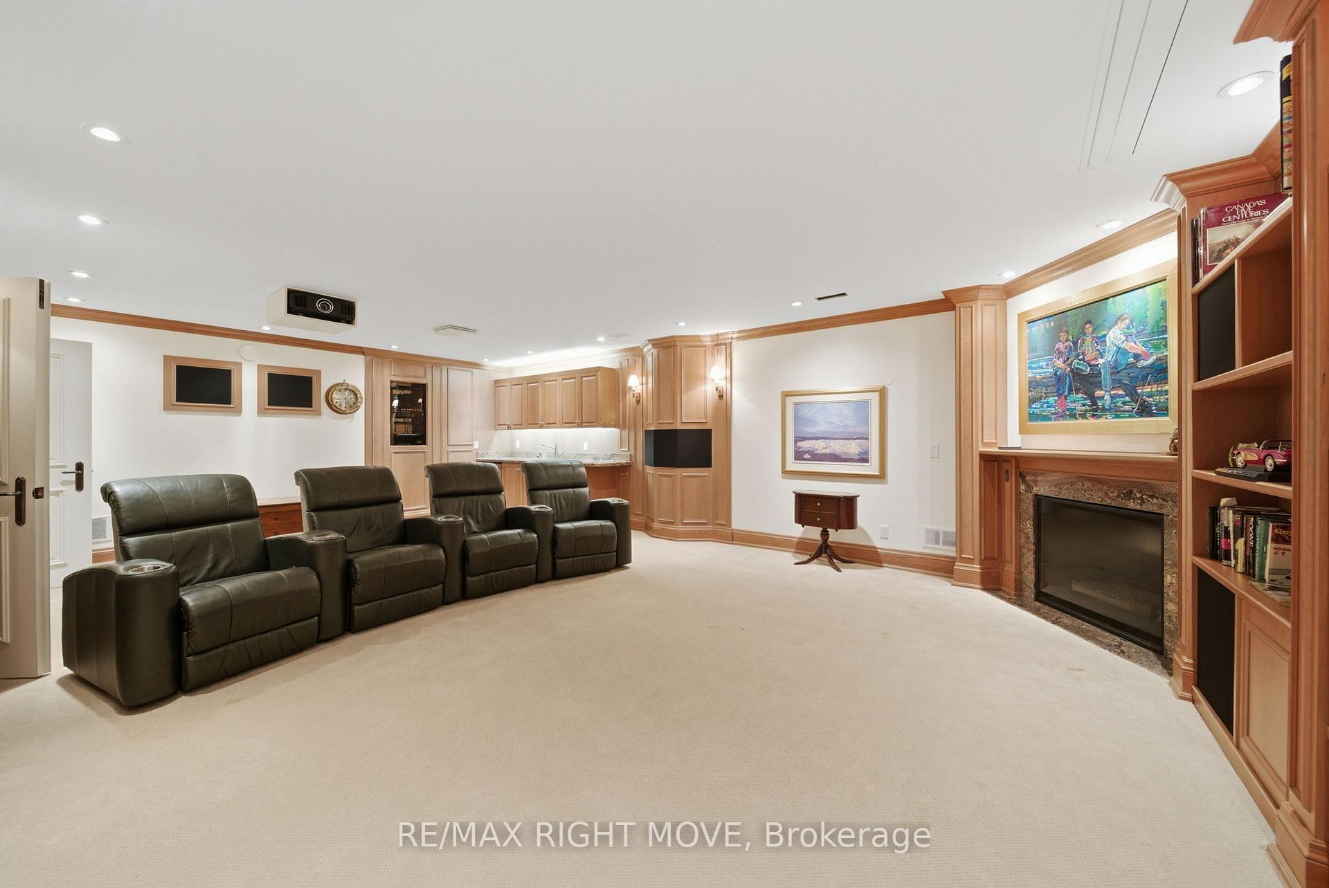 Photo 37 of 28 Maple Drive, Orillia — HOMEH