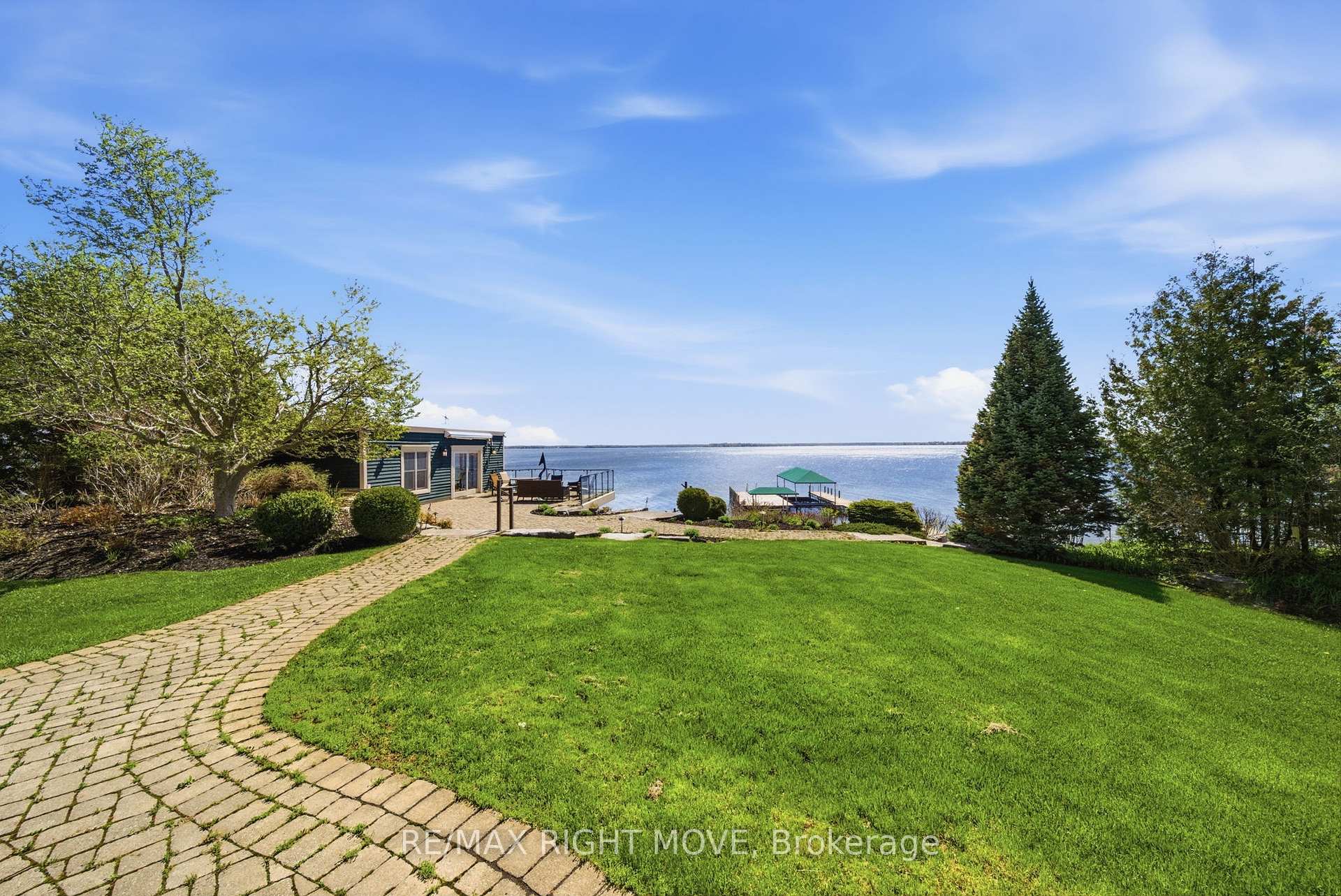 Photo 40 of 28 Maple Drive, Orillia — HOMEH