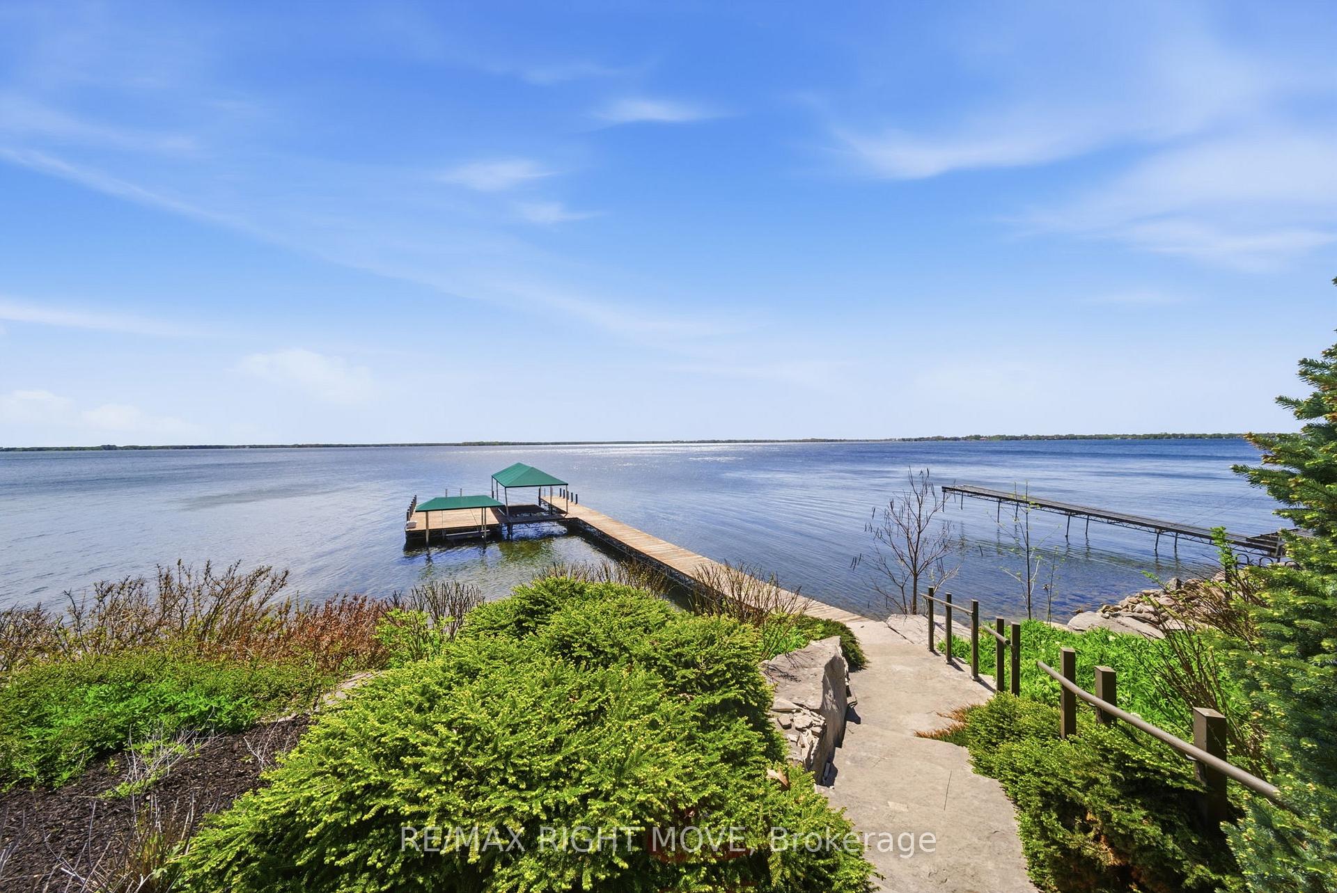 Photo 45 of 28 Maple Drive, Orillia — HOMEH