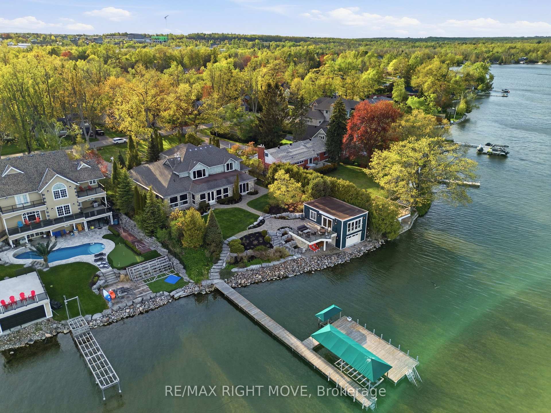 Photo 49 of 28 Maple Drive, Orillia — HOMEH
