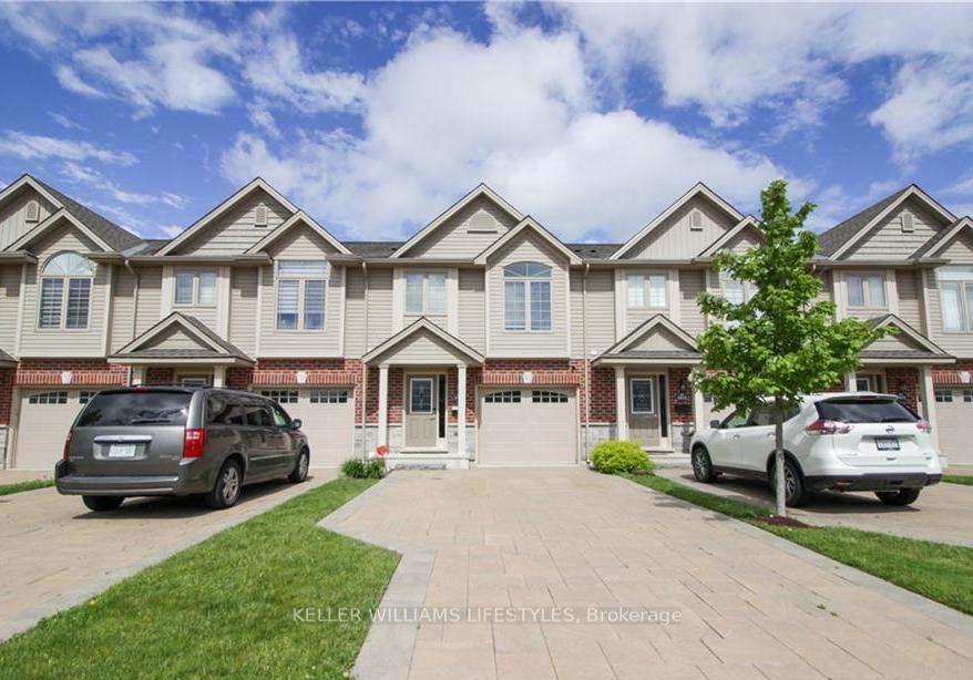 Front of Unit 14, 3415 Castle Rock Place
